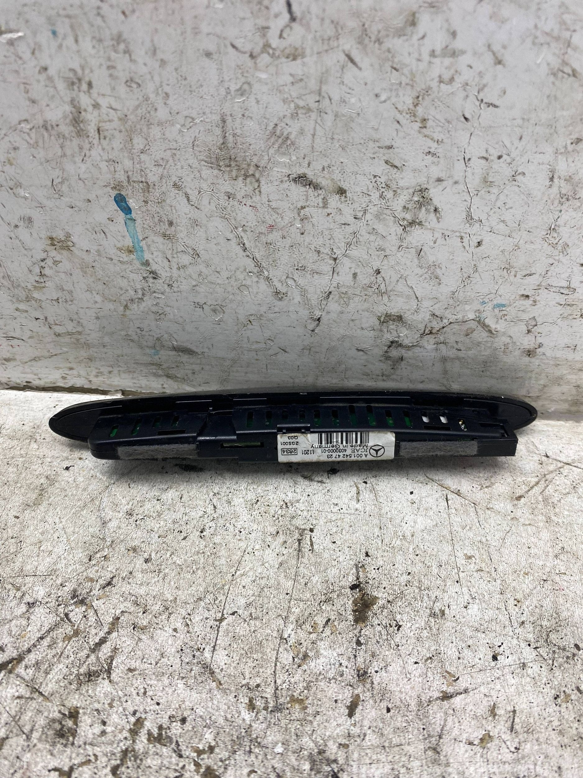 Schermo parcheggio PDC MERCEDES E-KLASA W207 C207 A0015424723