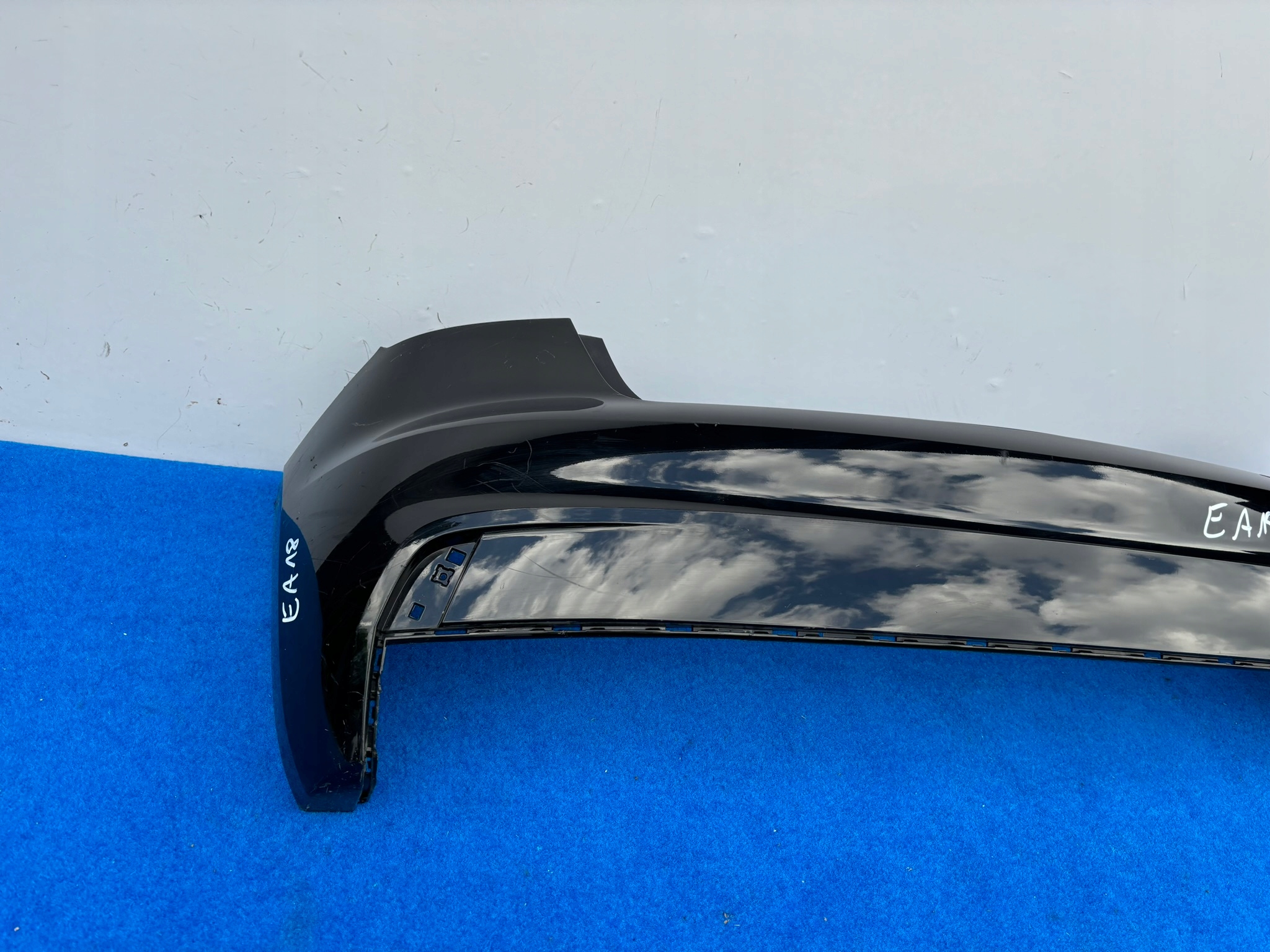AUDI A1 82A 18-20 ROK bumper rear part rear 82A807511A EA18