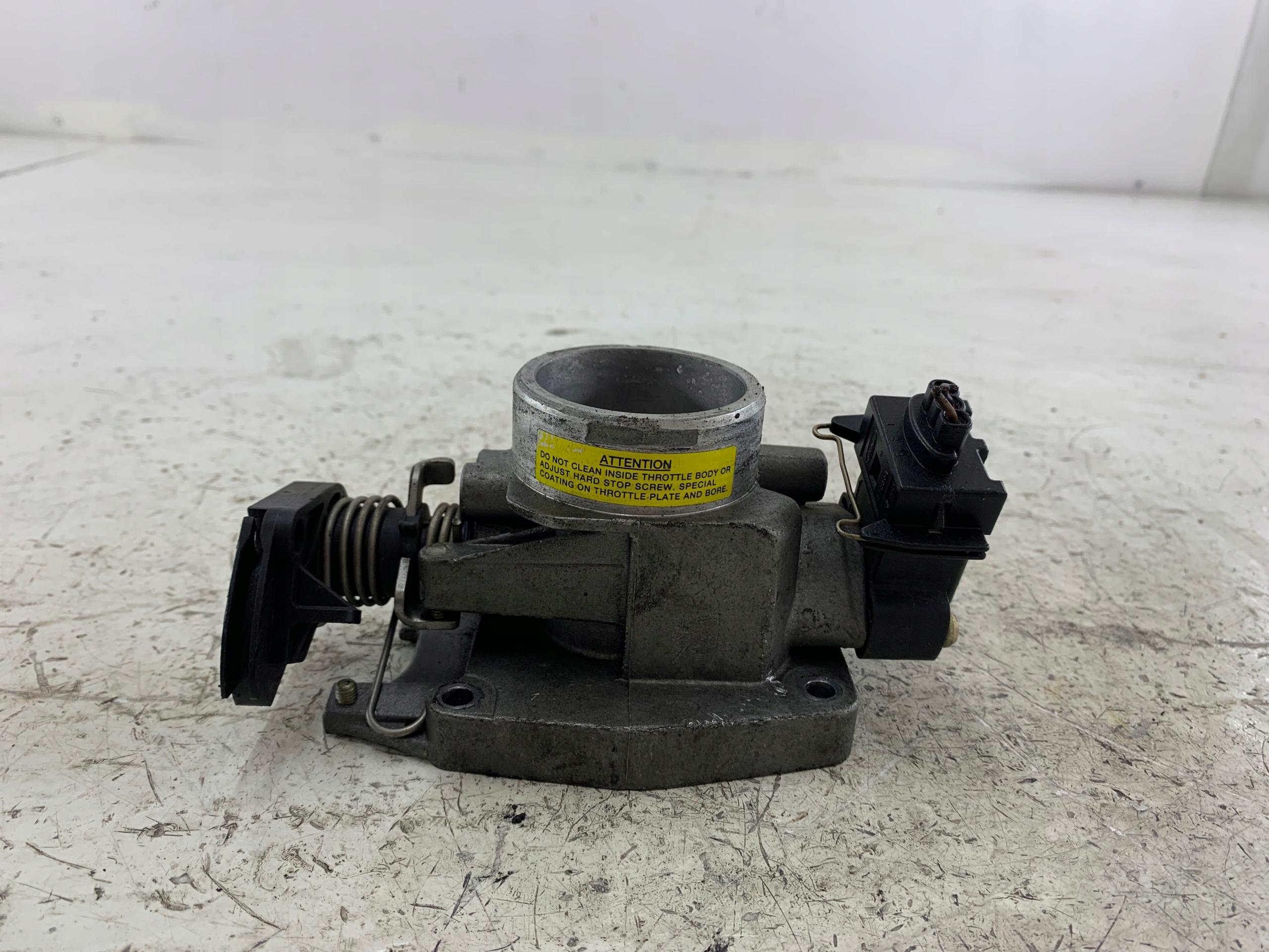 FORD KA e FIESTA MK4 1.3 valvola a farfalla 96BF-BB
