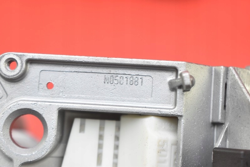 IMMO computer running board 55556829 13216684 13206745 OPEL ASTRA H 1.7 CDTI 100KM