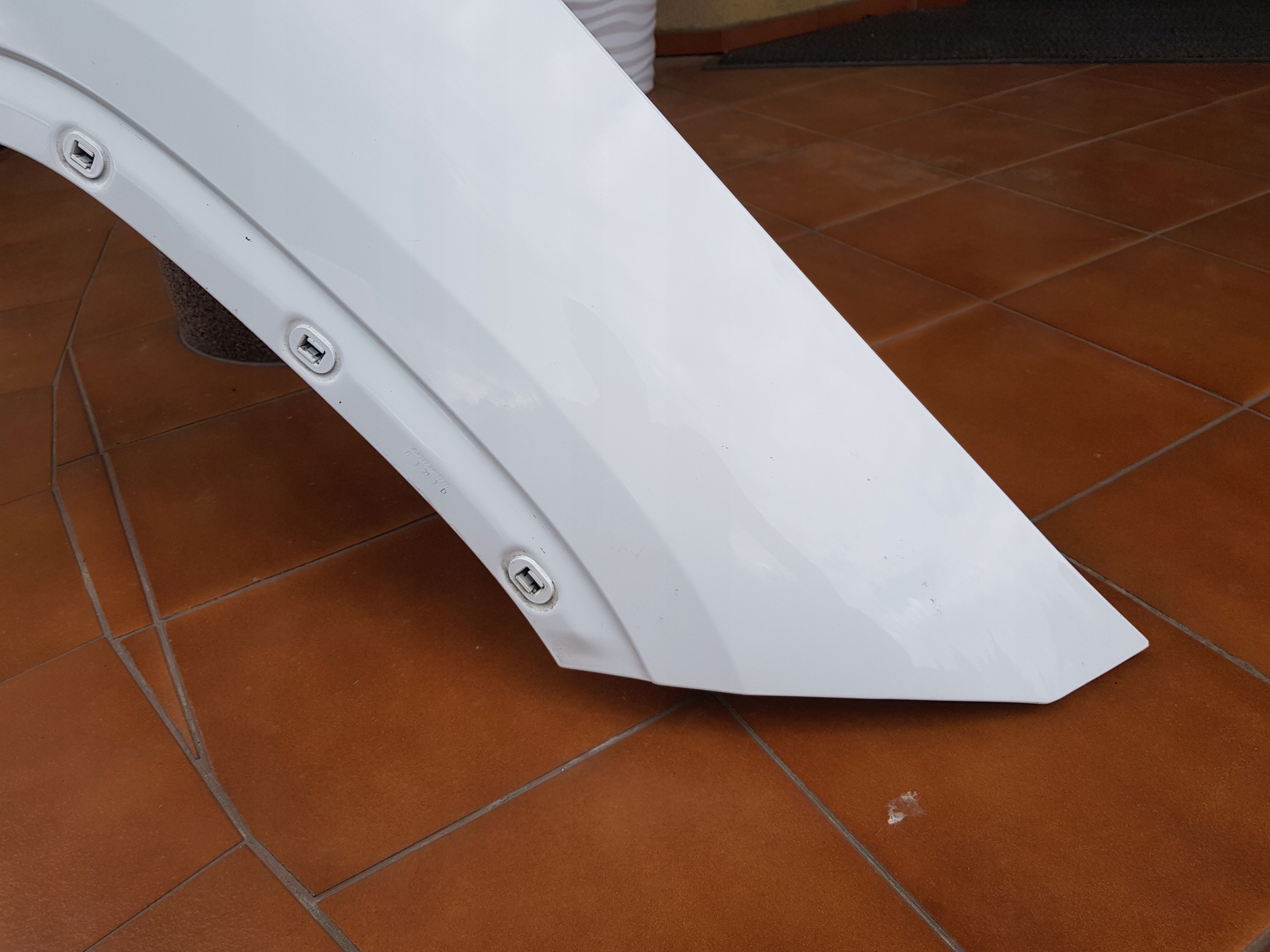 MERCEDES GLA 247 W247 BŁOTNIK PRAWY PRZEDNI PRZÓD Wersja Europejska