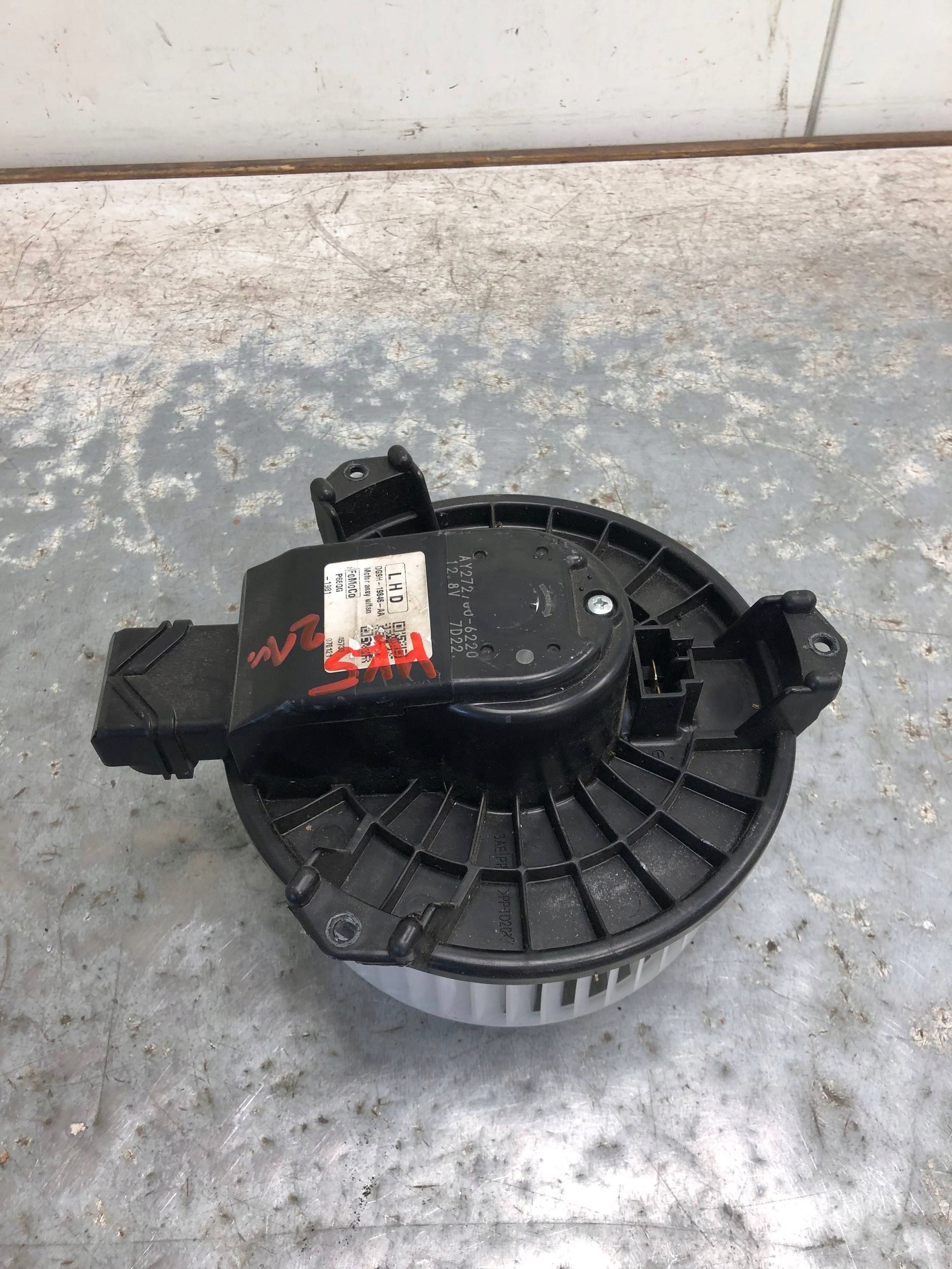 DMUCHAWA Lüfter FORD MONDEO MK5 DG9H-19846-AA