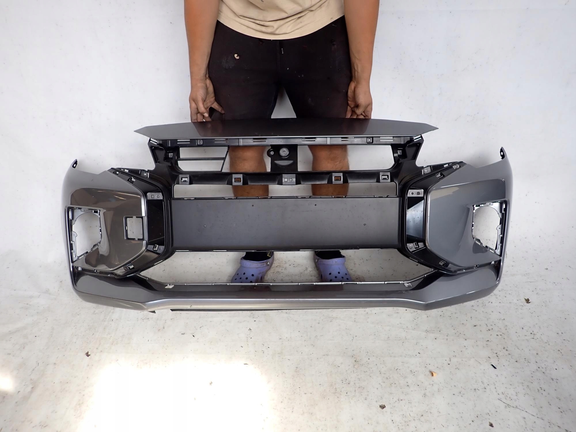 MITSUBISHI SPACE STAR II 2 LIFT 19-> bumper front front