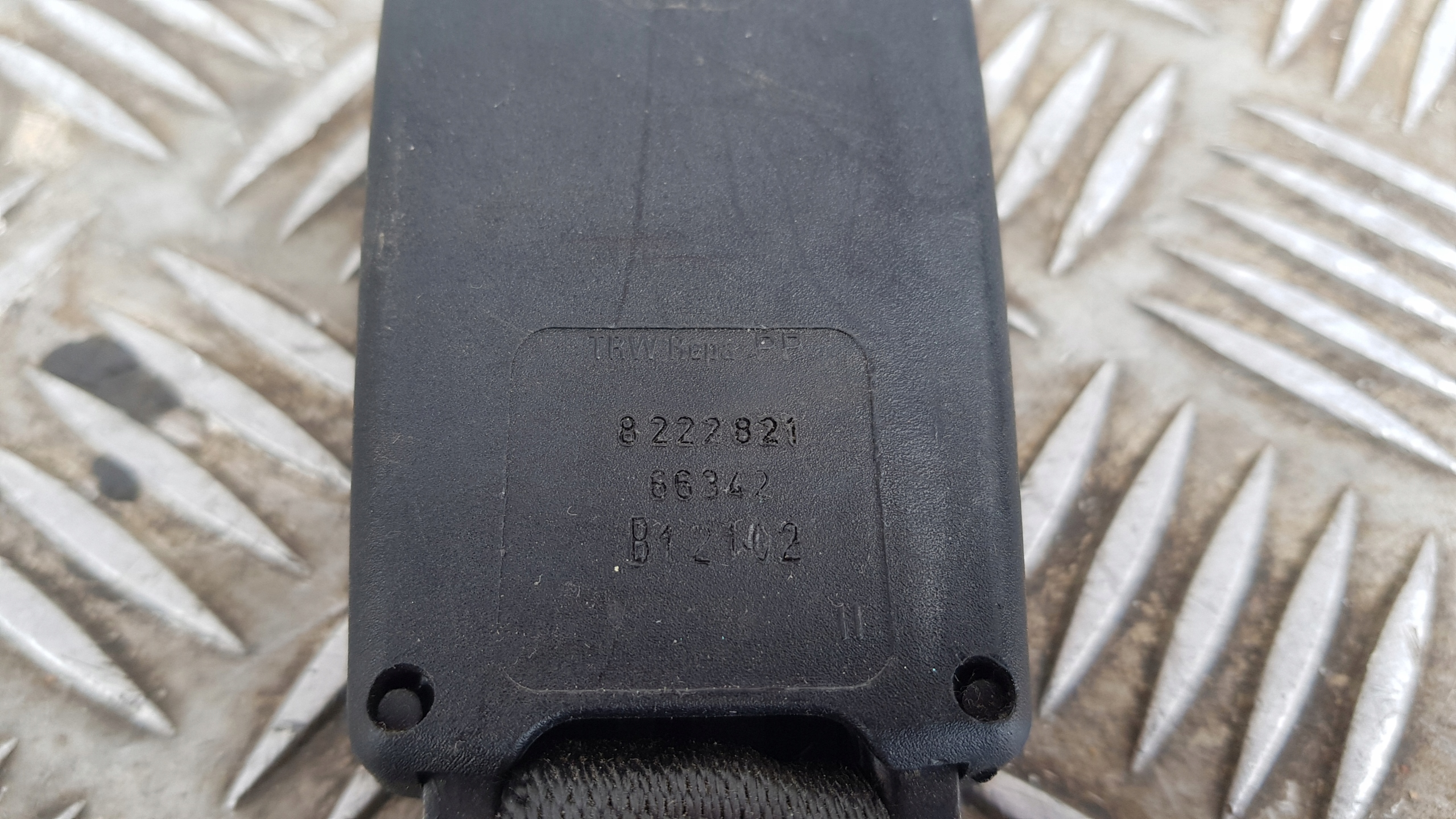 BMW E39 ZAPINKA SPINKA OSSATURA di sicurezza posteriore