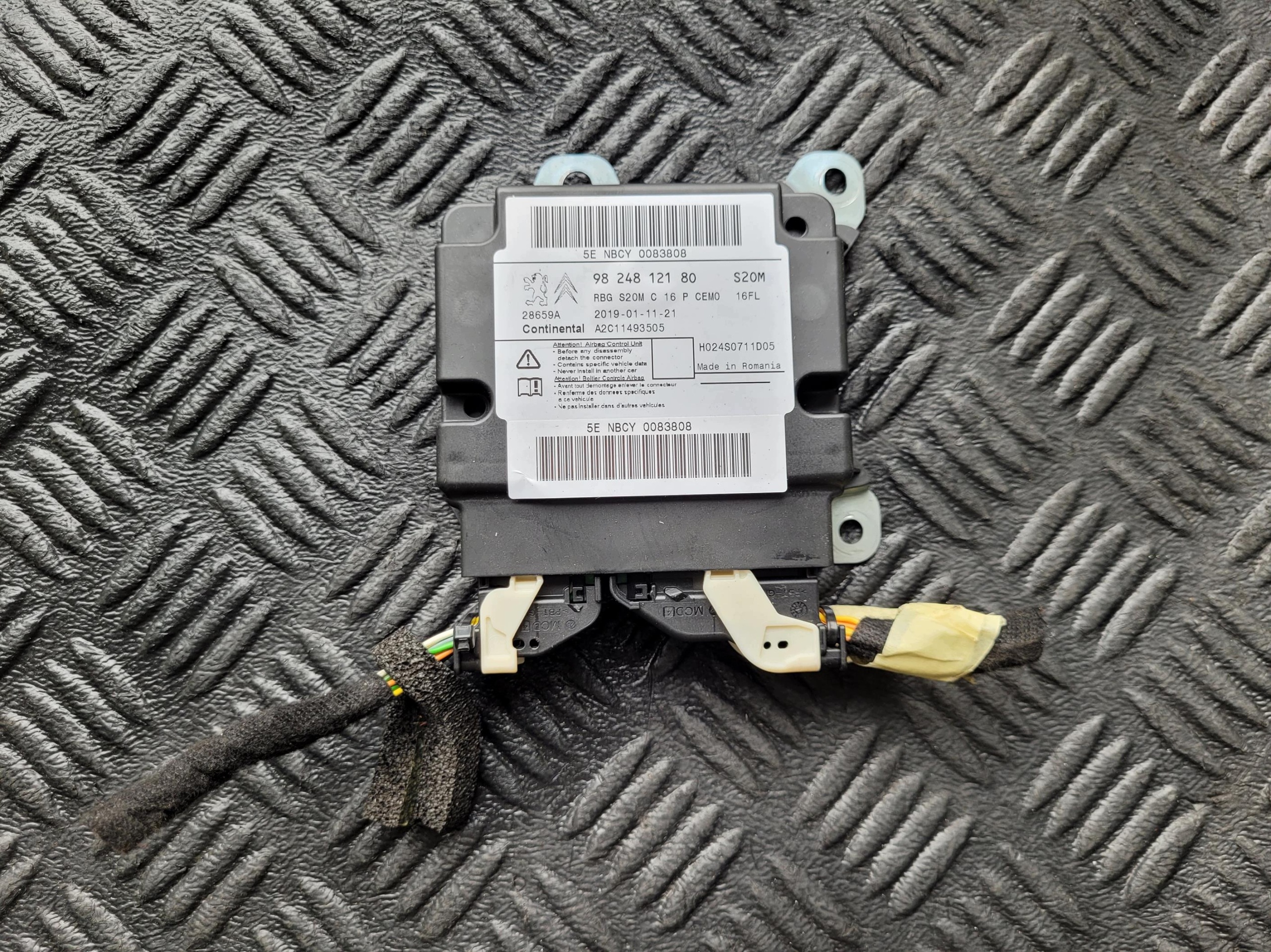 module control unit airbag 9824812180 PEUGEOT 3008 II 1.2 THP