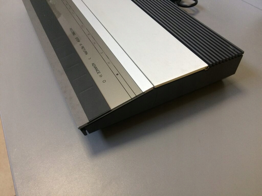 MAGNETOFON BANG&OLUFSEN BEOMASTER 3300 KLASYK! Model BEOMASTER 3300