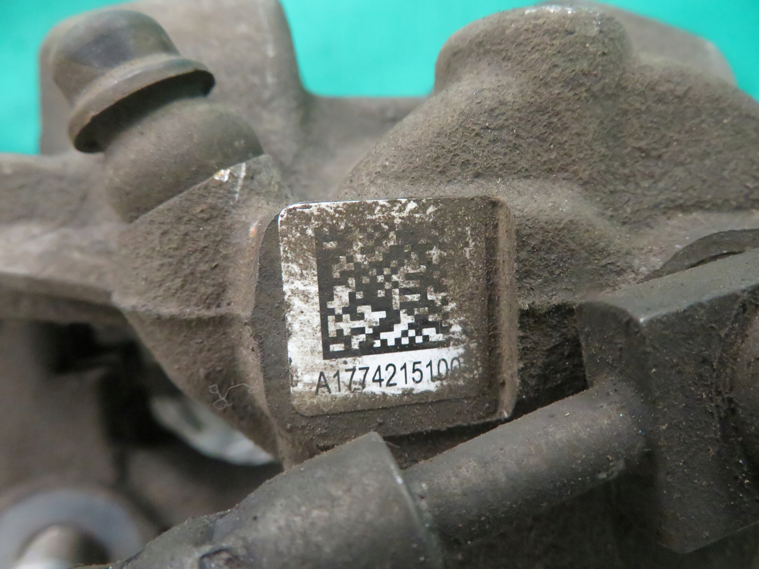 caliper brake right front MERCEDES W177 2.0 19R