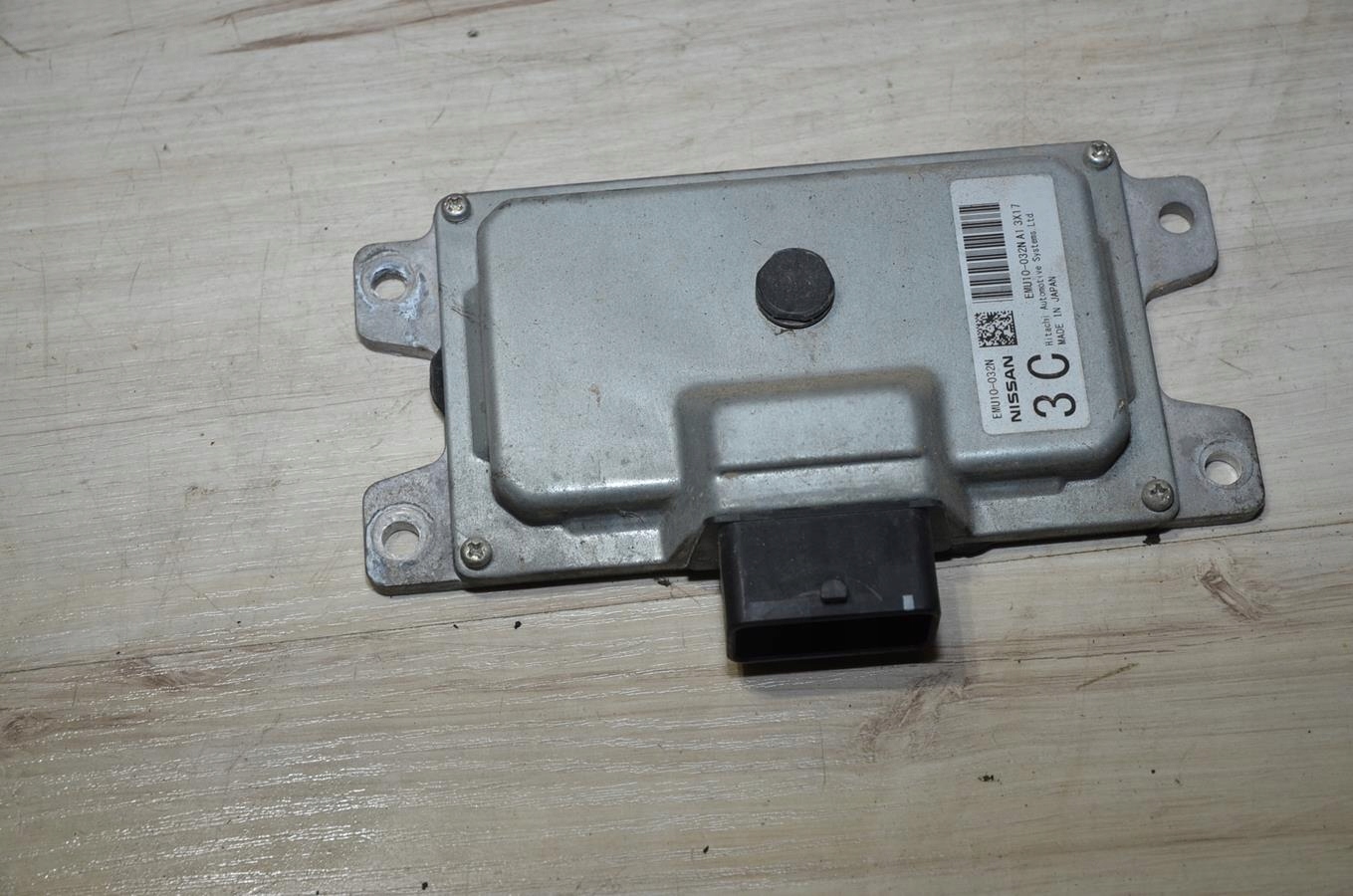 Bedienteil EMU10-032N Nissan Note II E12 14r
