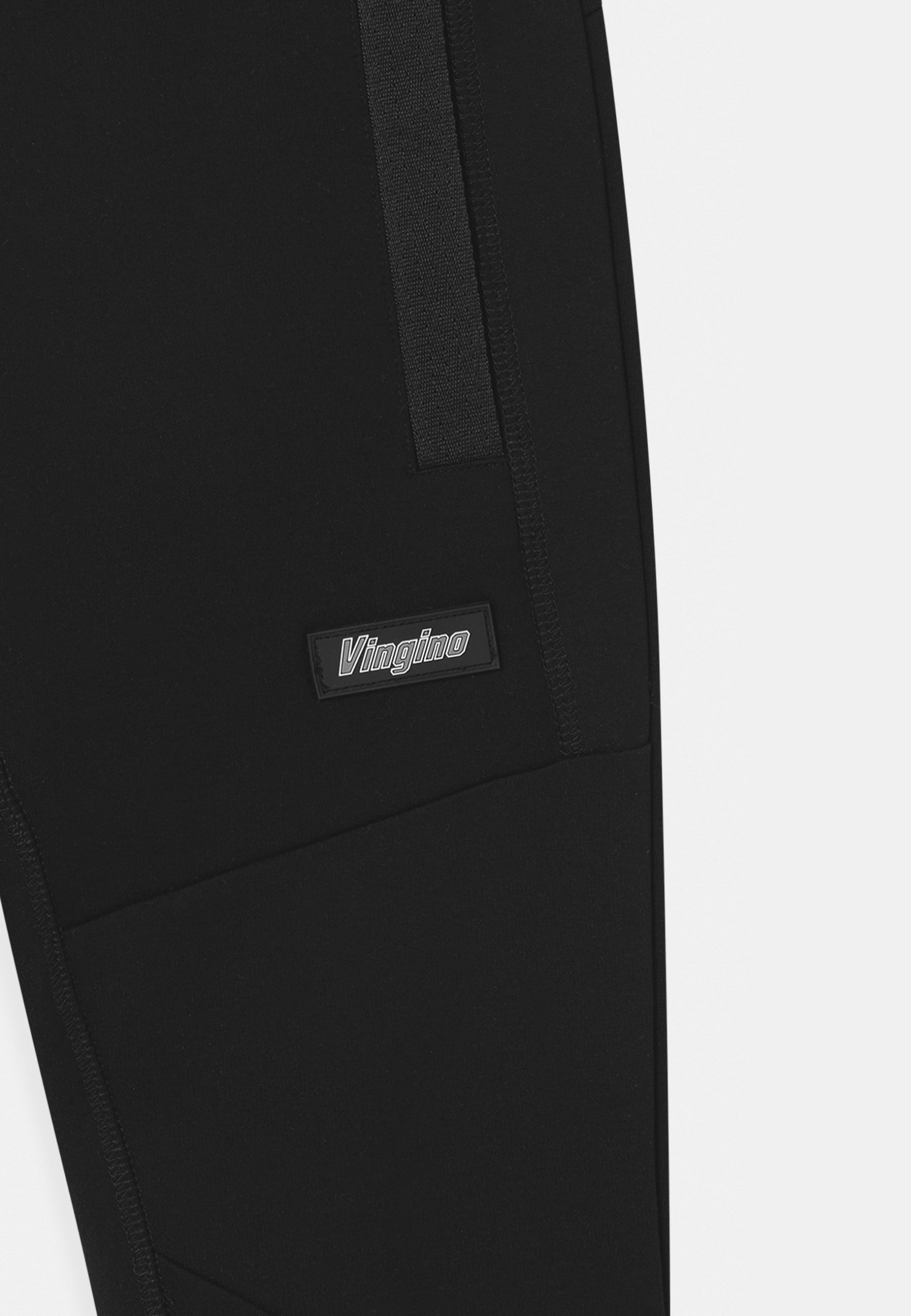 Spodnie dresowe treningowe Vingino 152 cm Kod producenta 8719901720406
