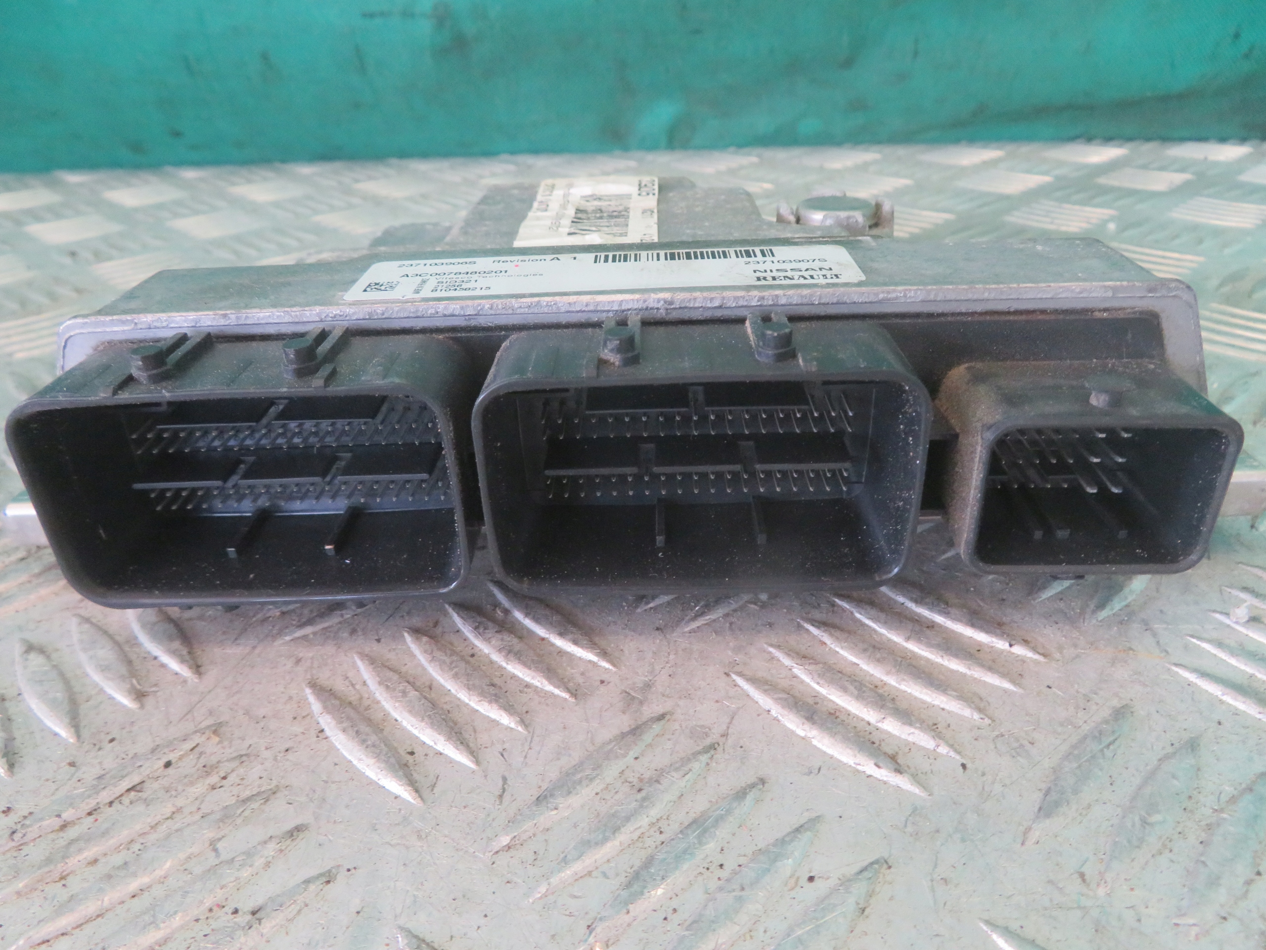 computer control unit of the engine RENAULT MASTER OPEL MOVANO 2.3 21R A3C0078480201