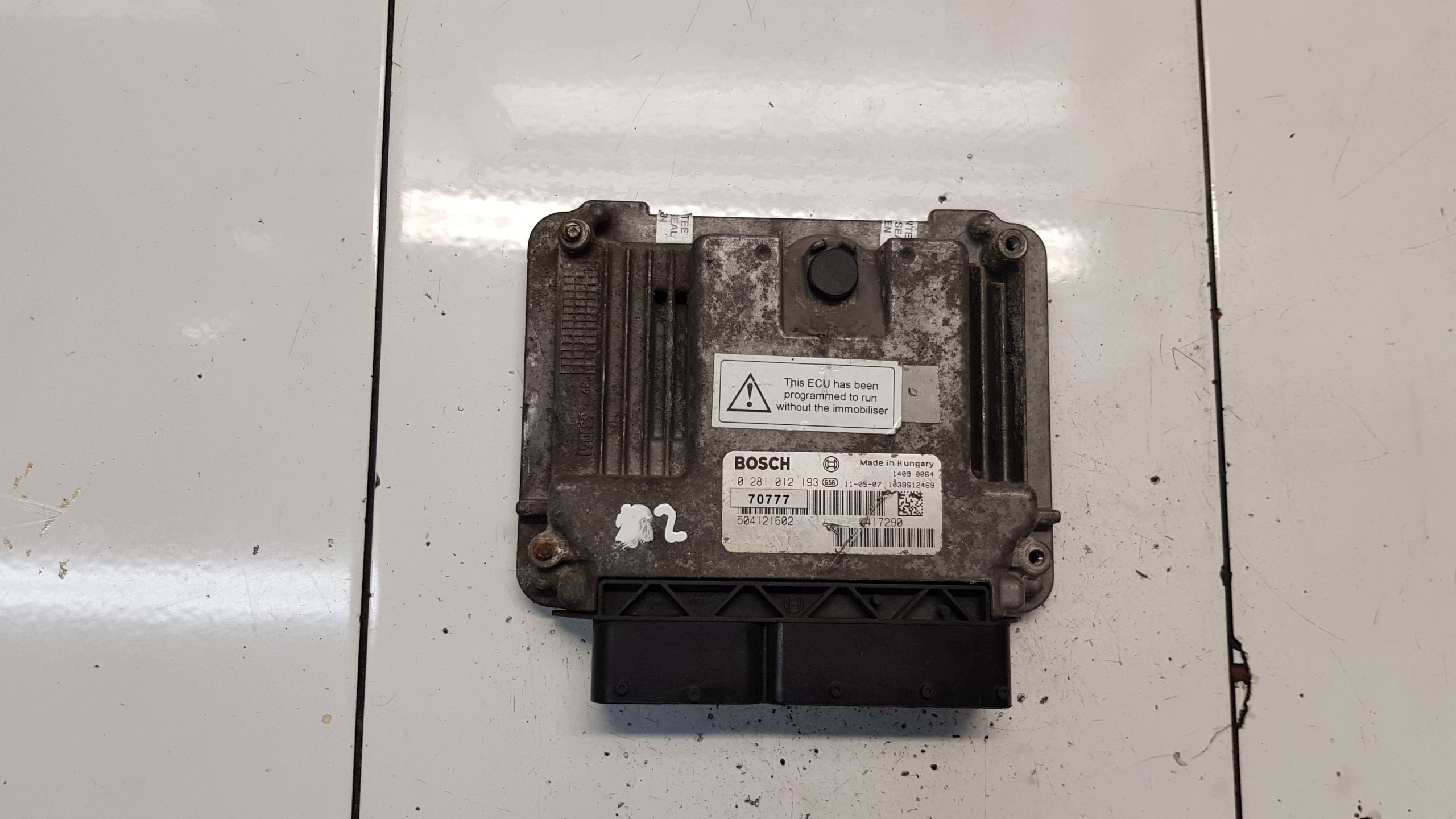 IVECO DAILY 2.3 3.0 HPI computer control unit of the engine 0281012193