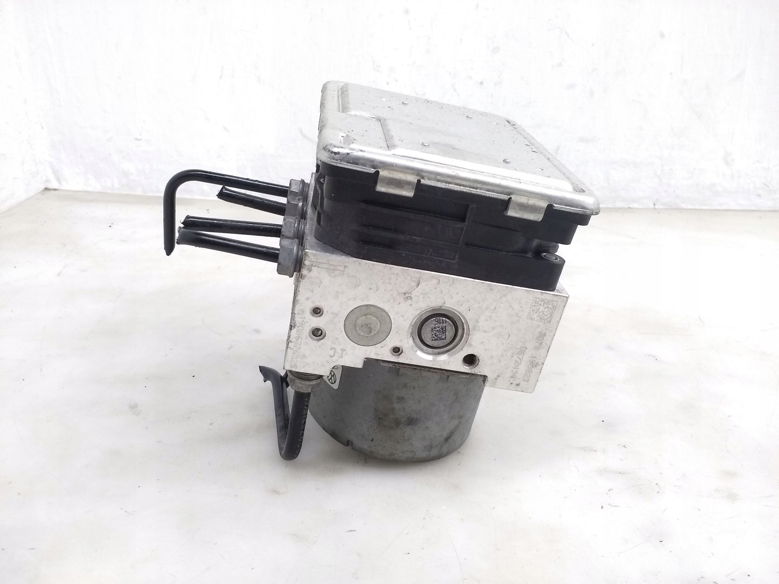 SKODA oe 5Q0614517EE насос abs