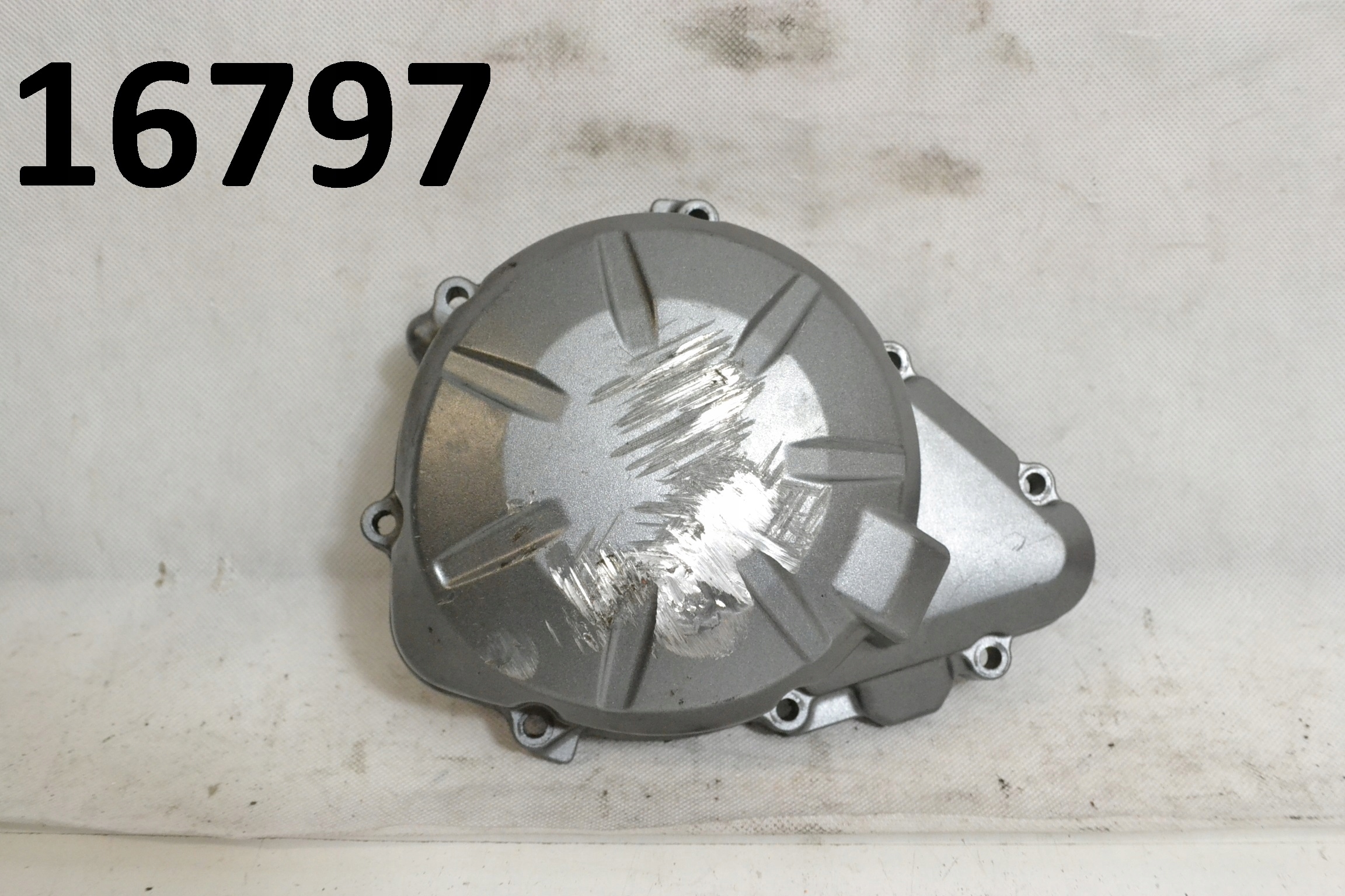 611 - кришка генератора кришка двигуна Kawasaki Z900