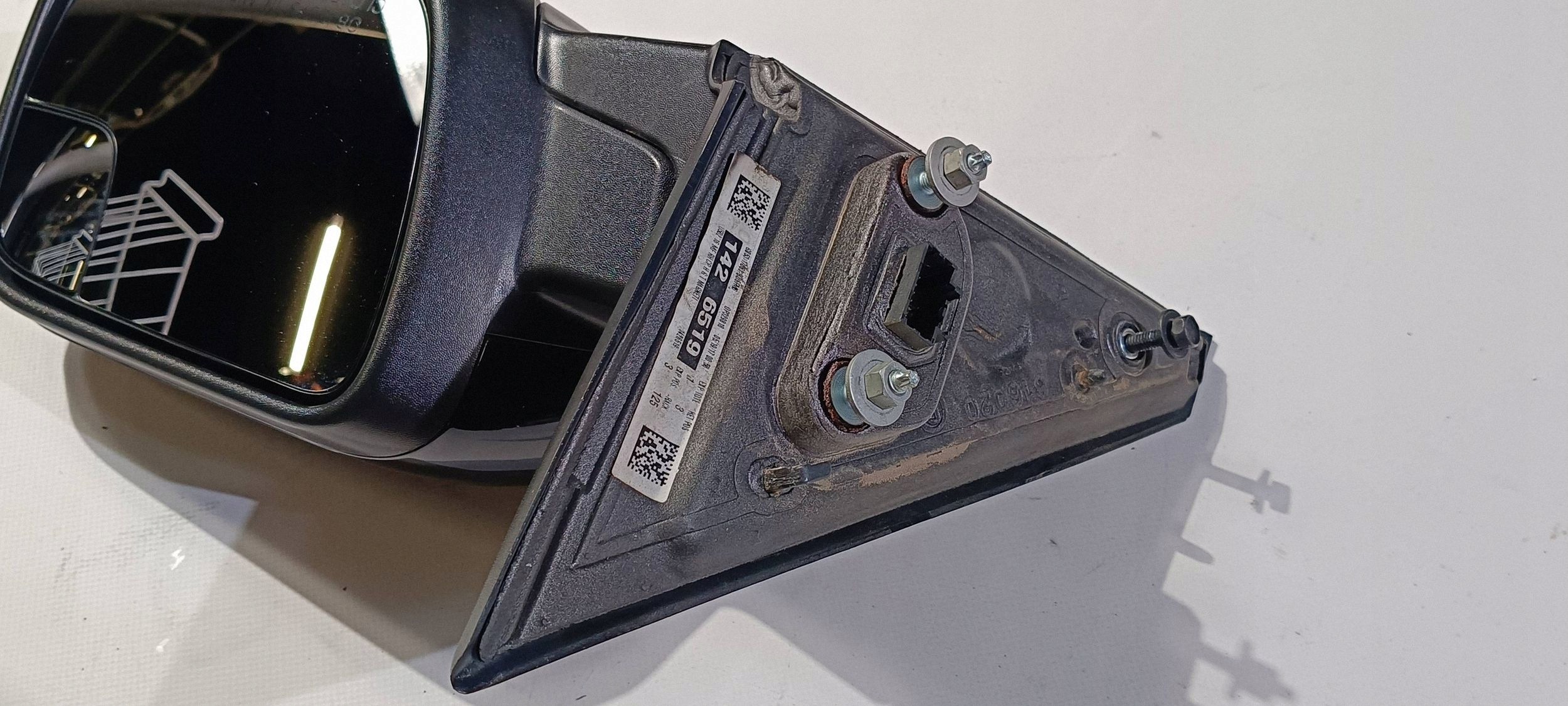 mirror electrics front side right 7 vertical Ford Explorer 2016-2019