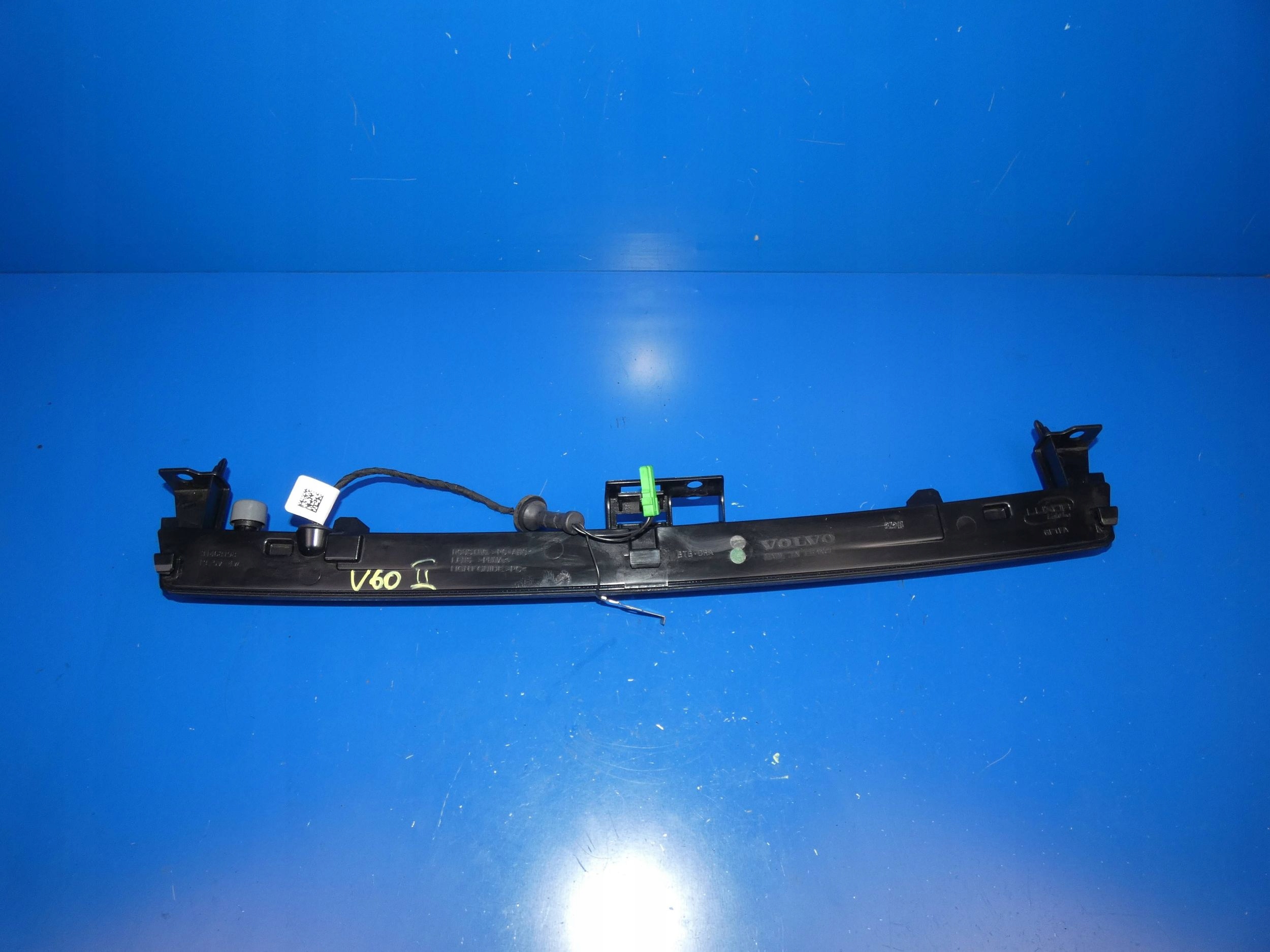 VOLVO V60 II 18- third brake light STOP rear part