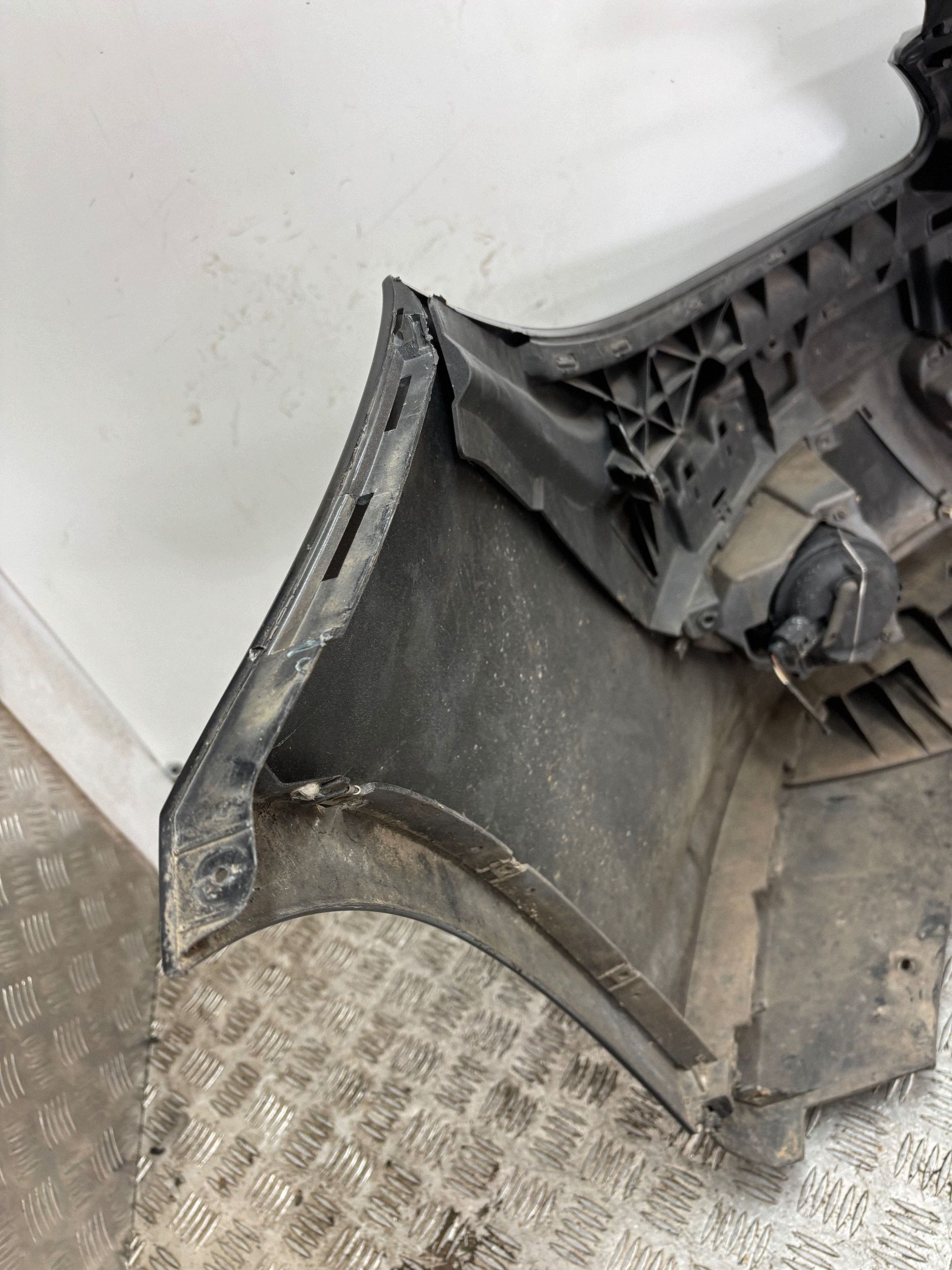 nárazník předek přední SEAT ALTEA 04
