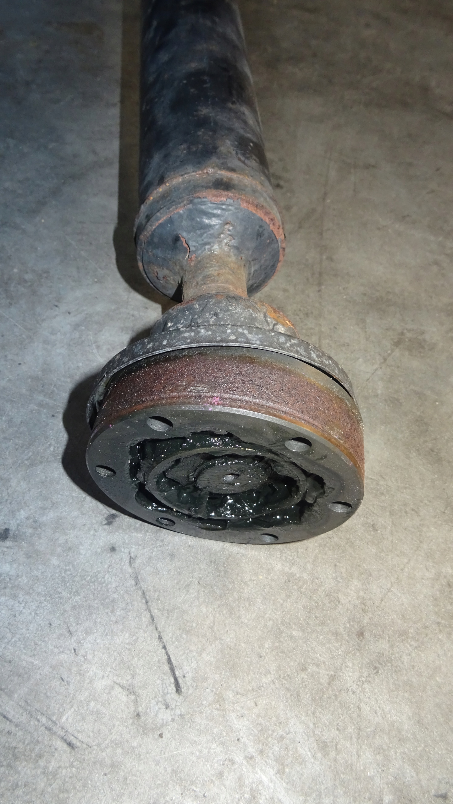 cardan complete AUDI A5 A4 B8 8K0521101G