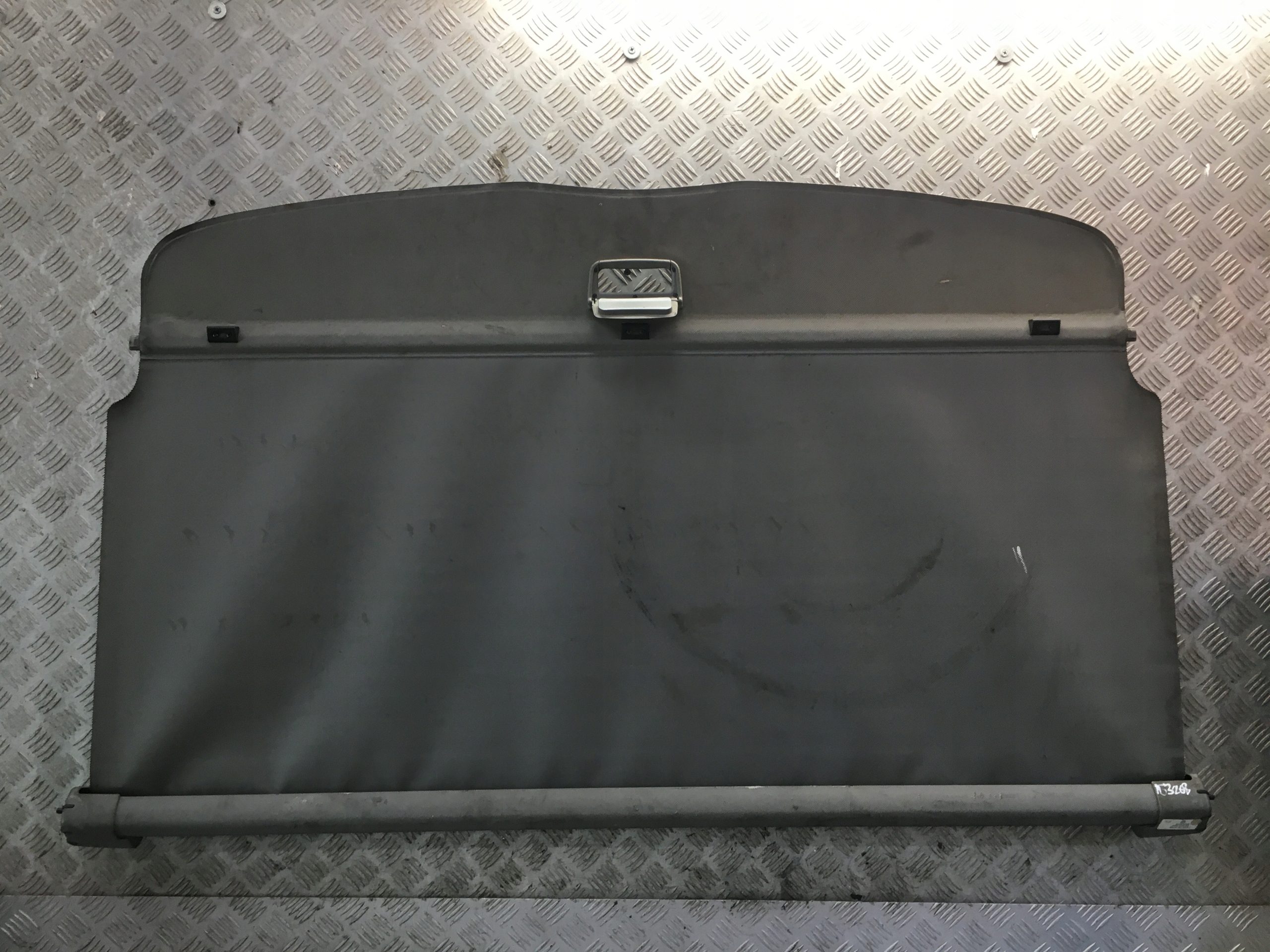 PASSAT B5 ROLETA BAGAŻNIKA KOMBI