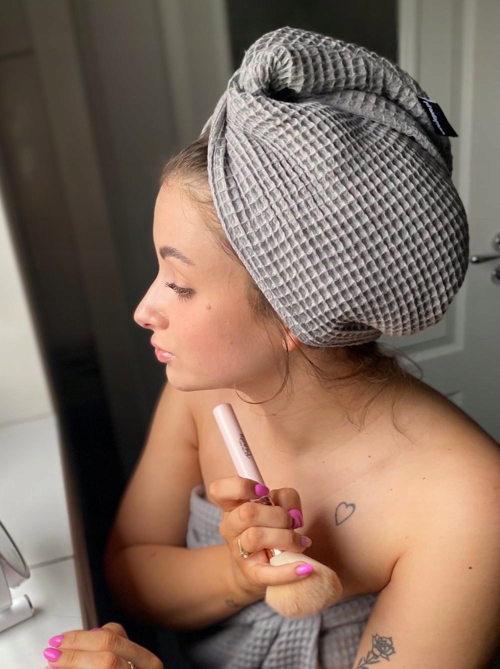Ręcznik na głowę turban do suszenia włosów bawełna różowy EAN (GTIN) 5903719603034
