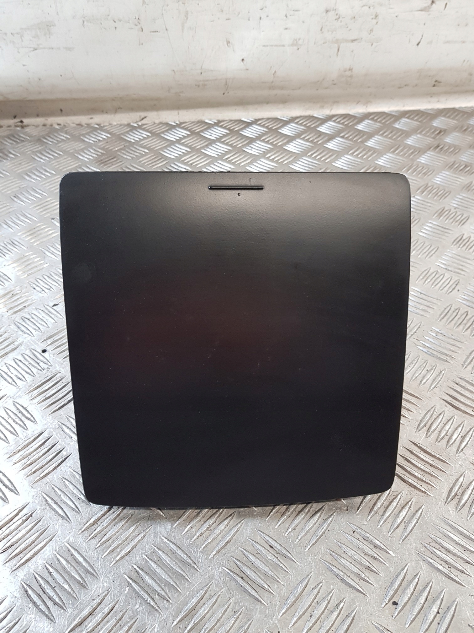 passenger compartment consoles upper 1T1857921B VW TOURAN and 04R