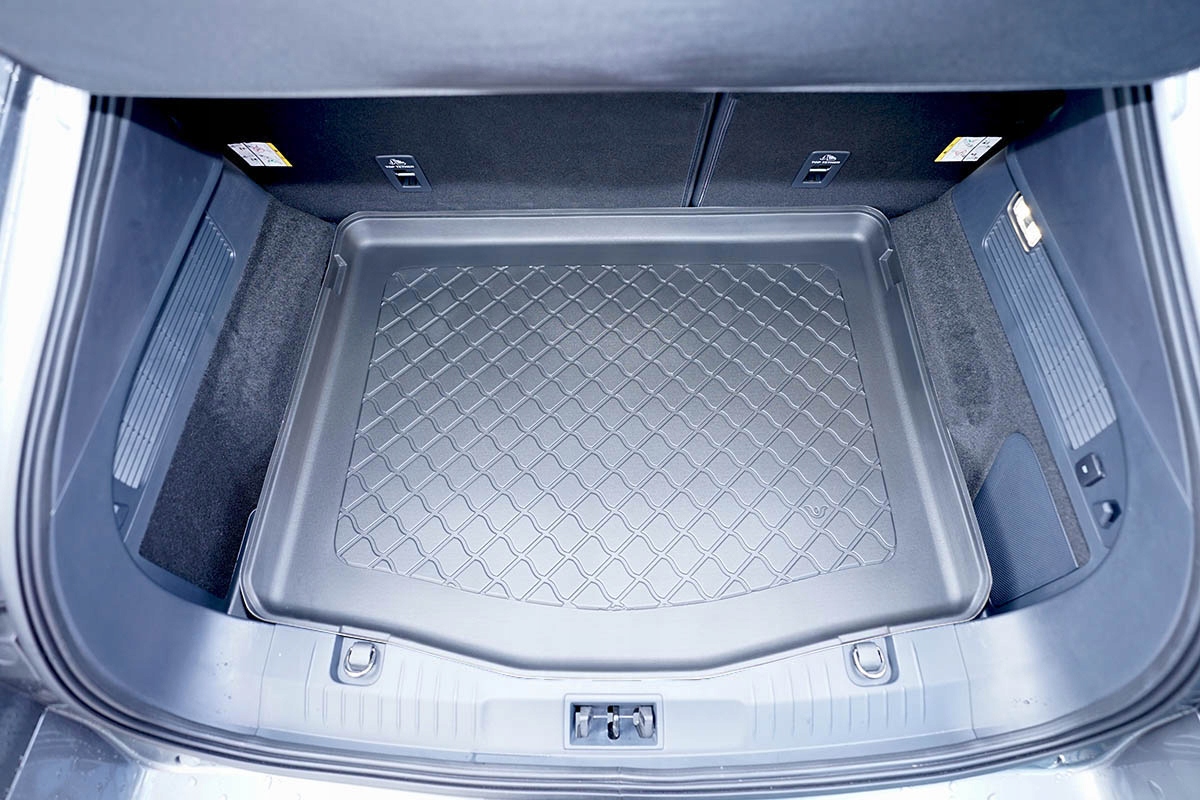 Ford Mustang Mach E 5D SUV 2021 Wklad do kufra Material polypropylene