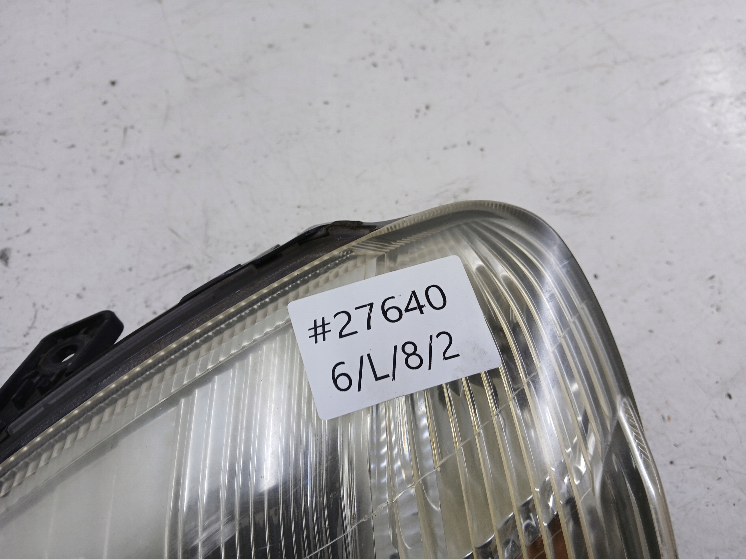 HONDA LOGO light left front