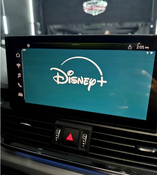 CAR AI BOX BEZPRZEWODOWY ADAPTER CARPLAY I ANDROID AUTO PROCESOR 4GB Producent inny