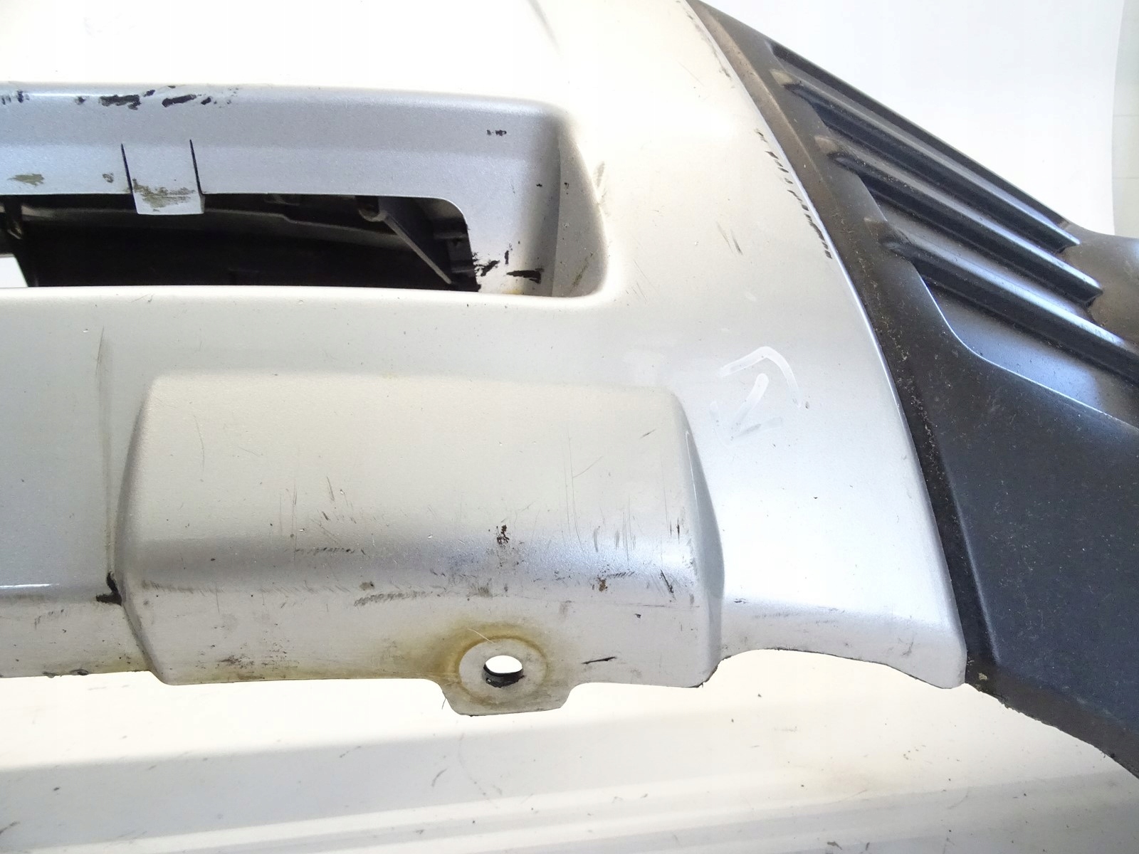nárazník předek přední SUBARU FORESTER III SH
