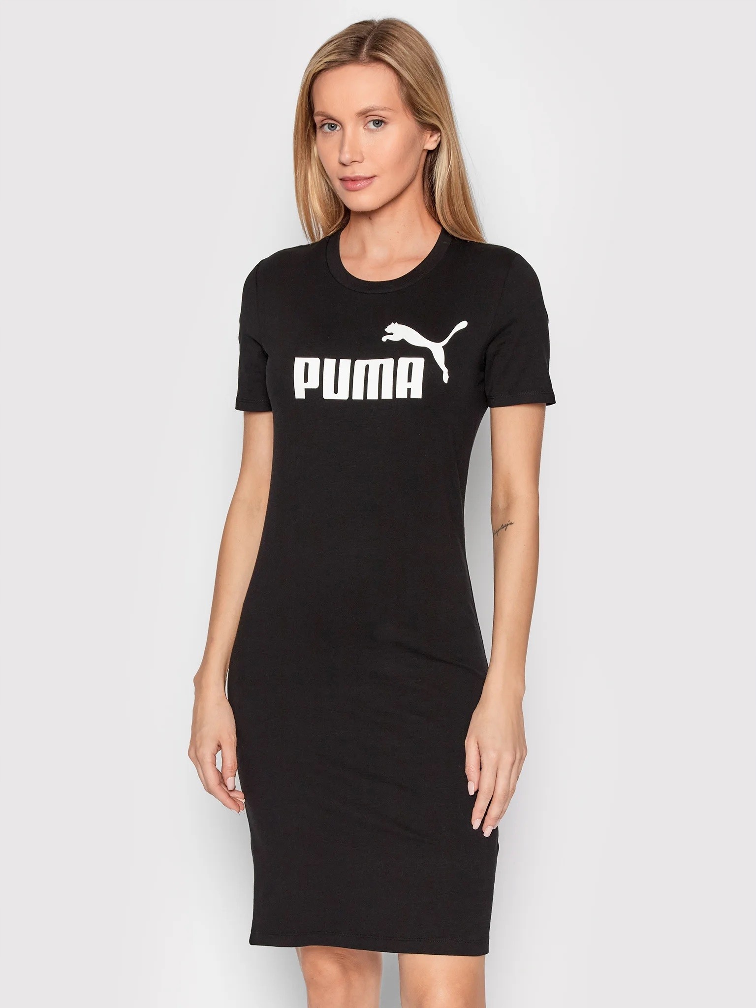 Sportovní Šaty Puma Essentials Slim černé 848349 01
