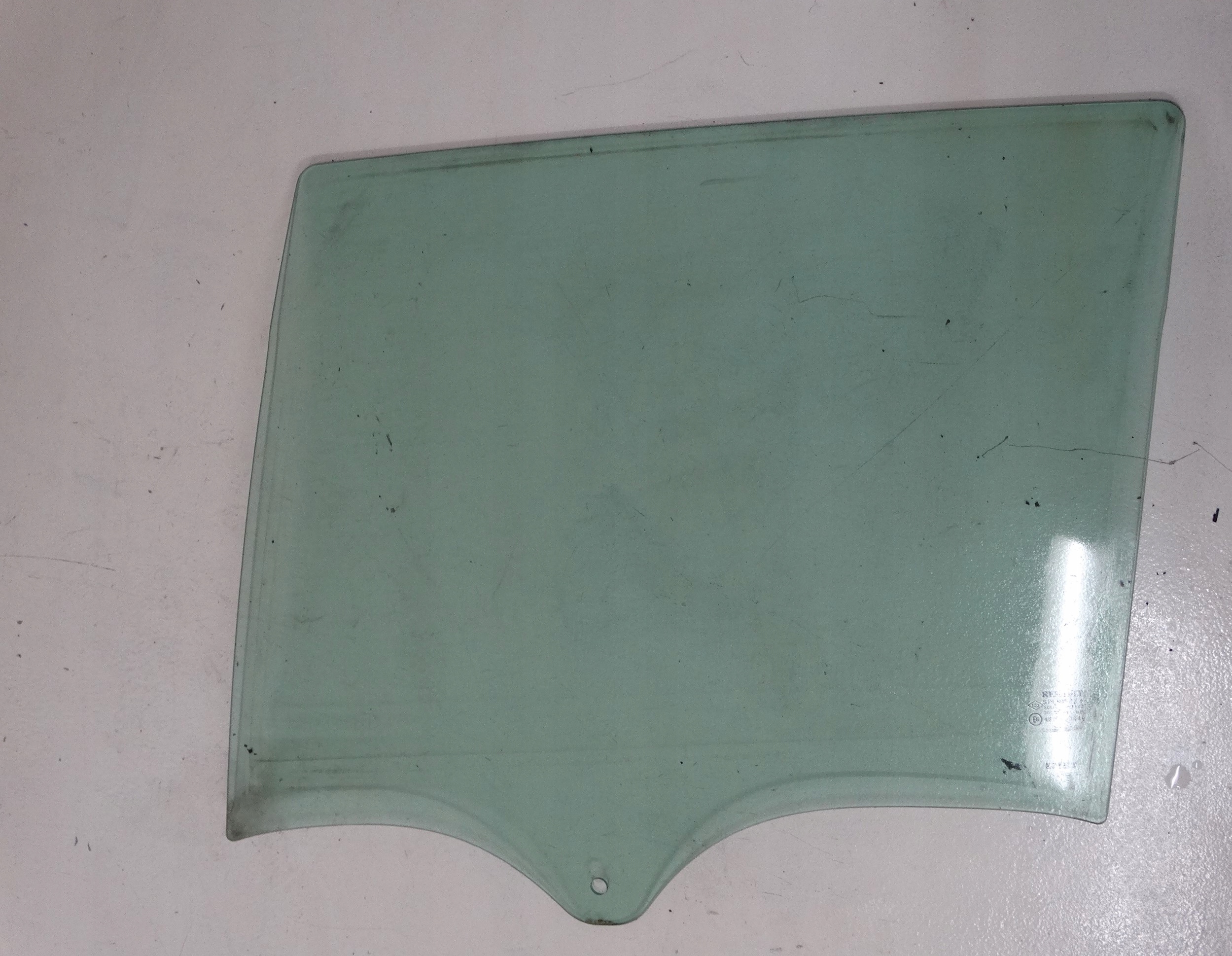 window door RENAULT LAGUNA II left rear part 43R-00049
