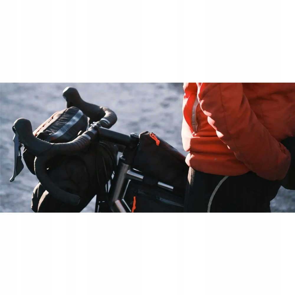 Torba na ramę Restrap Carry Everything Top Tube Bag Liczba komór 1