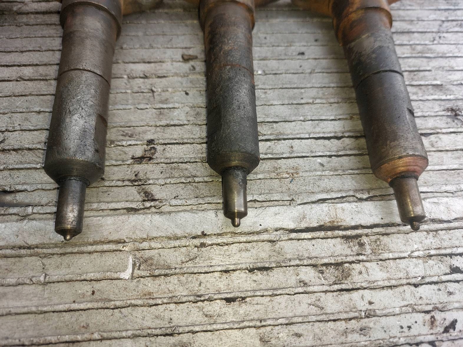 WTRYSKI KOMPLET WTRYSKÓW STAR 200 Typ samochodu Samochody osobowe