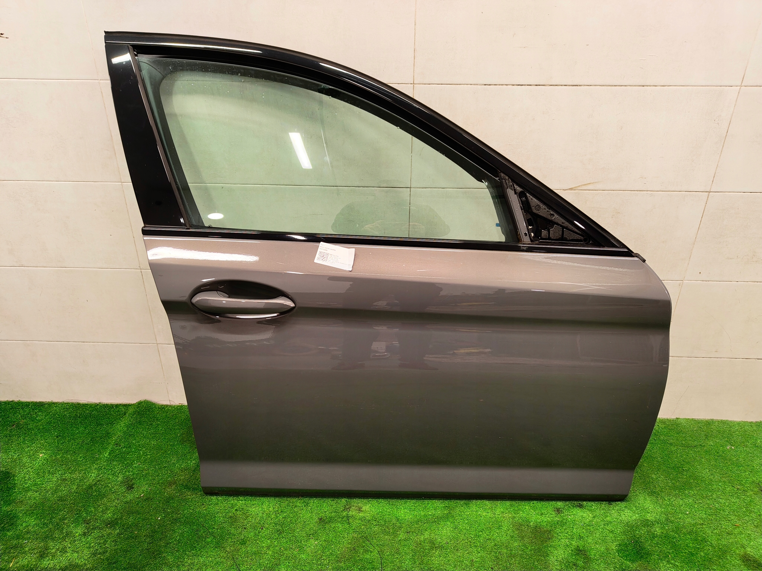 BMW 5 G30 door right front C3E KEYLESS SHADOWLINE