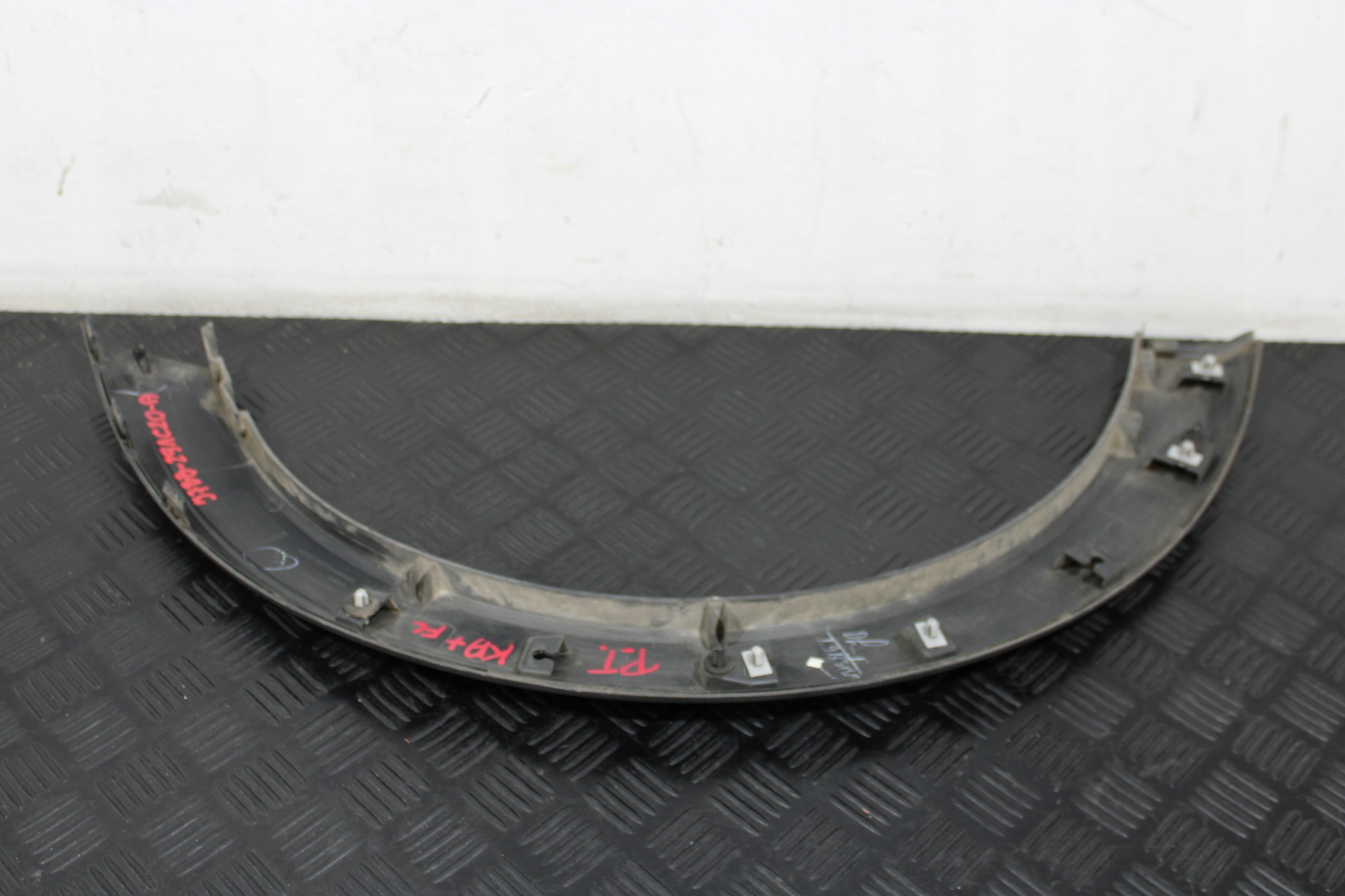 Couverture Aile Droite Arrière J7BB-291C20-A FORD KA+ KA + ACTIVE LIFT