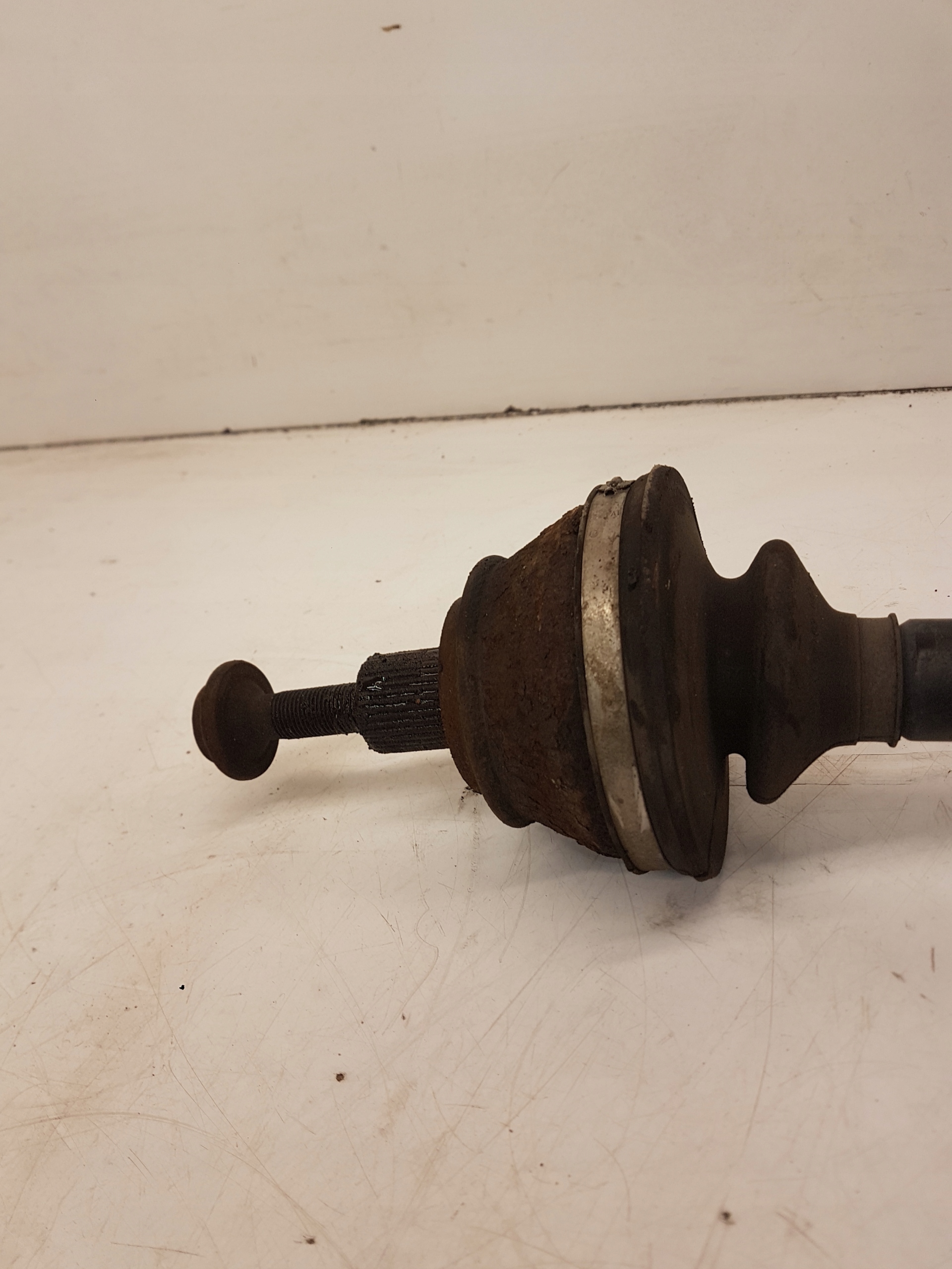 semi-axis rear part left right AUDI A8 D3 4E0501203B