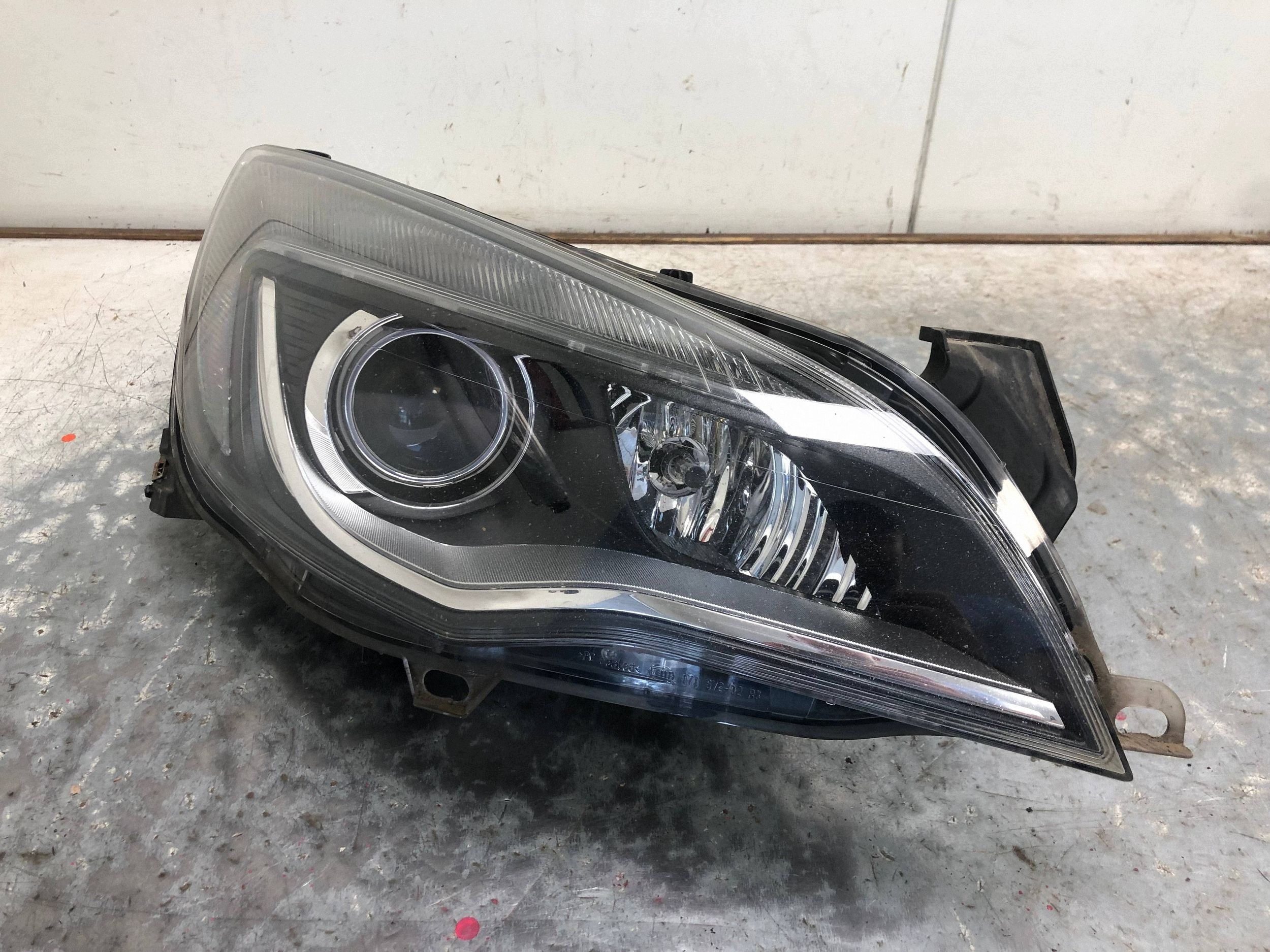 light right front LED OPEL ASTRA J 13253651