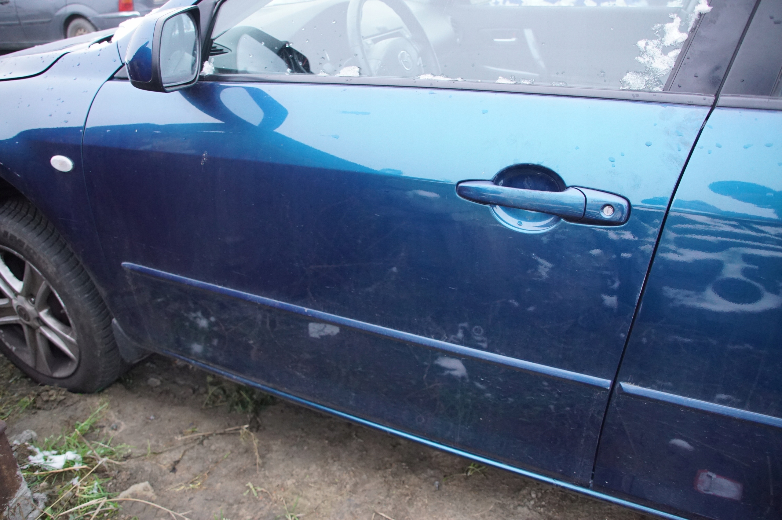 Tür links vorne FE27A MAZDA 6