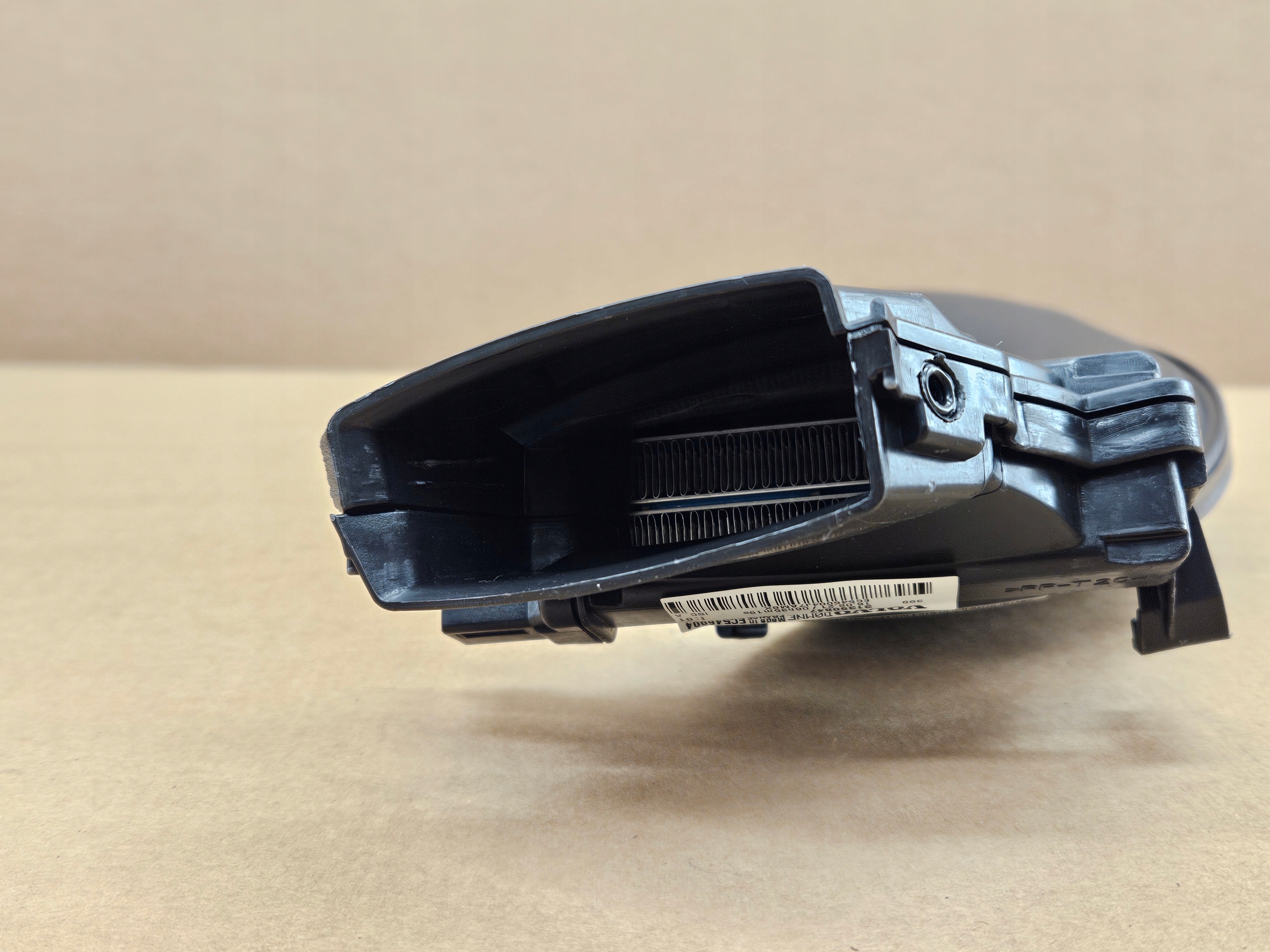 pipe air hose left rear part VOLVO XC90 II