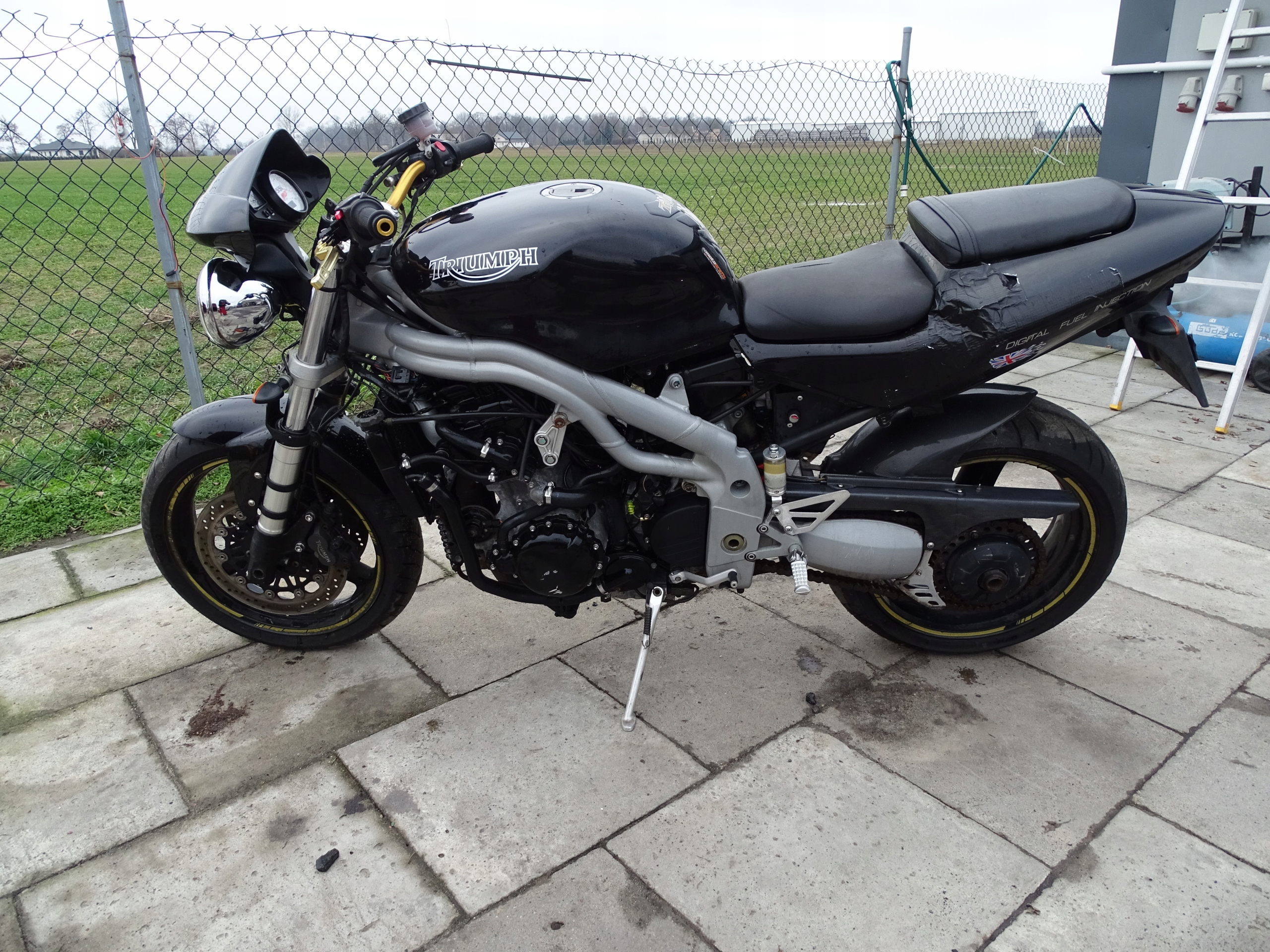 Triumph Speed Triple 955i ідеальний двигун!