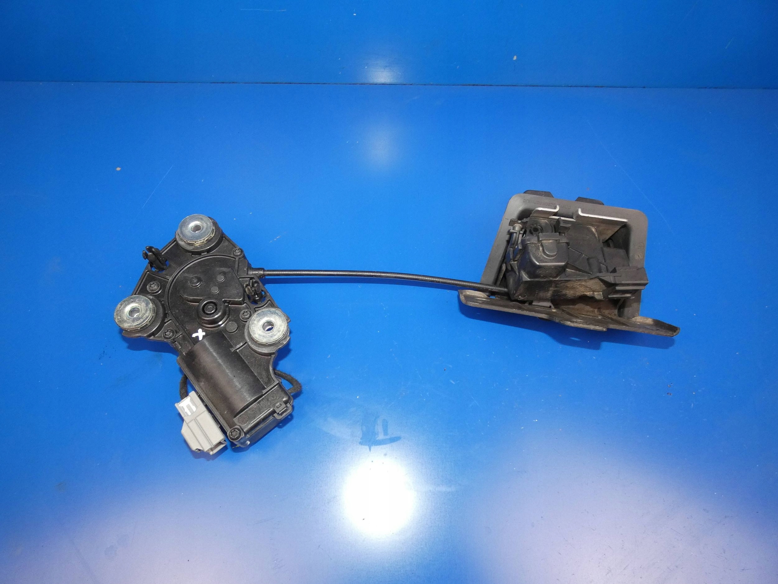 VOLVO XC90 II lock bonnet boot DOCIAG rear part