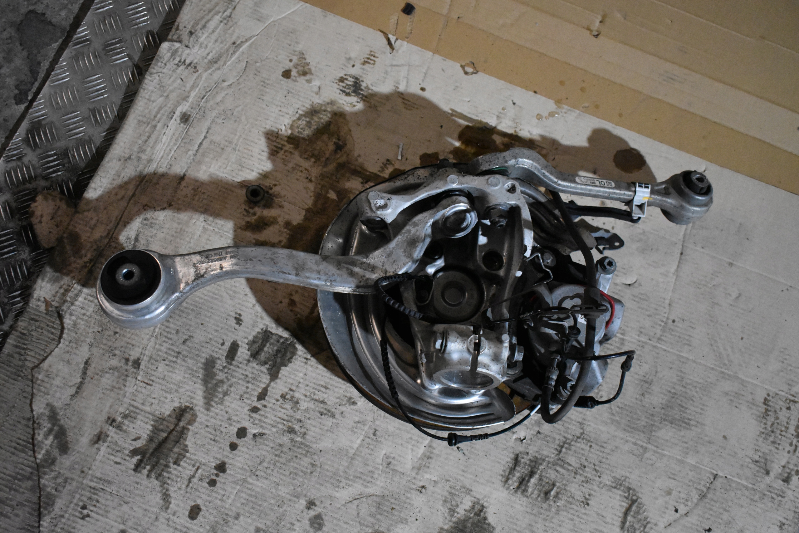 IDEALNE sususpension front left BMW G20 G21 G22 G23 1