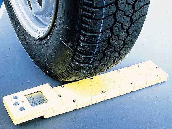 Waga pod koło kampera do 1000 kg Reich CWC żółta Sklep Turismus PL Marka Inna