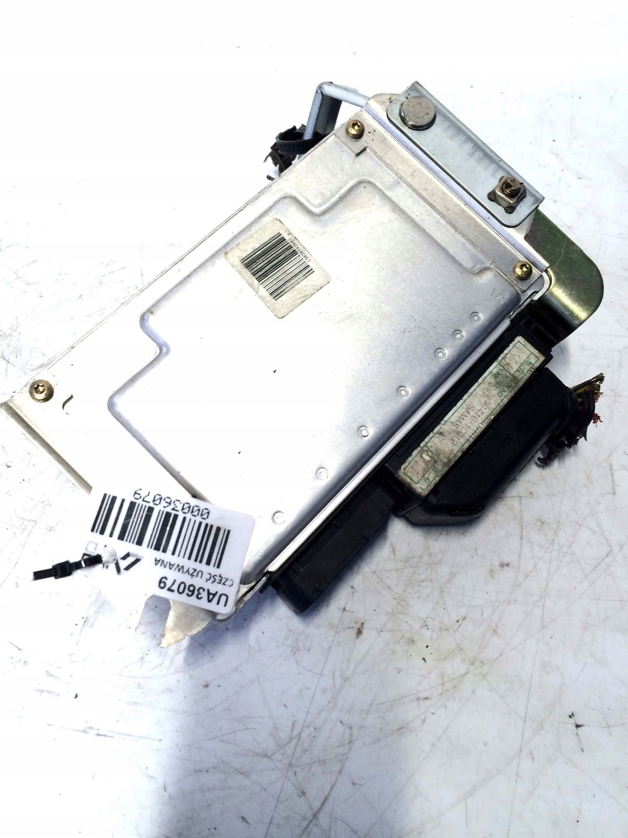 control unit of the engine HYUNDAI GETZ 9 030 930 266F 39110-02420