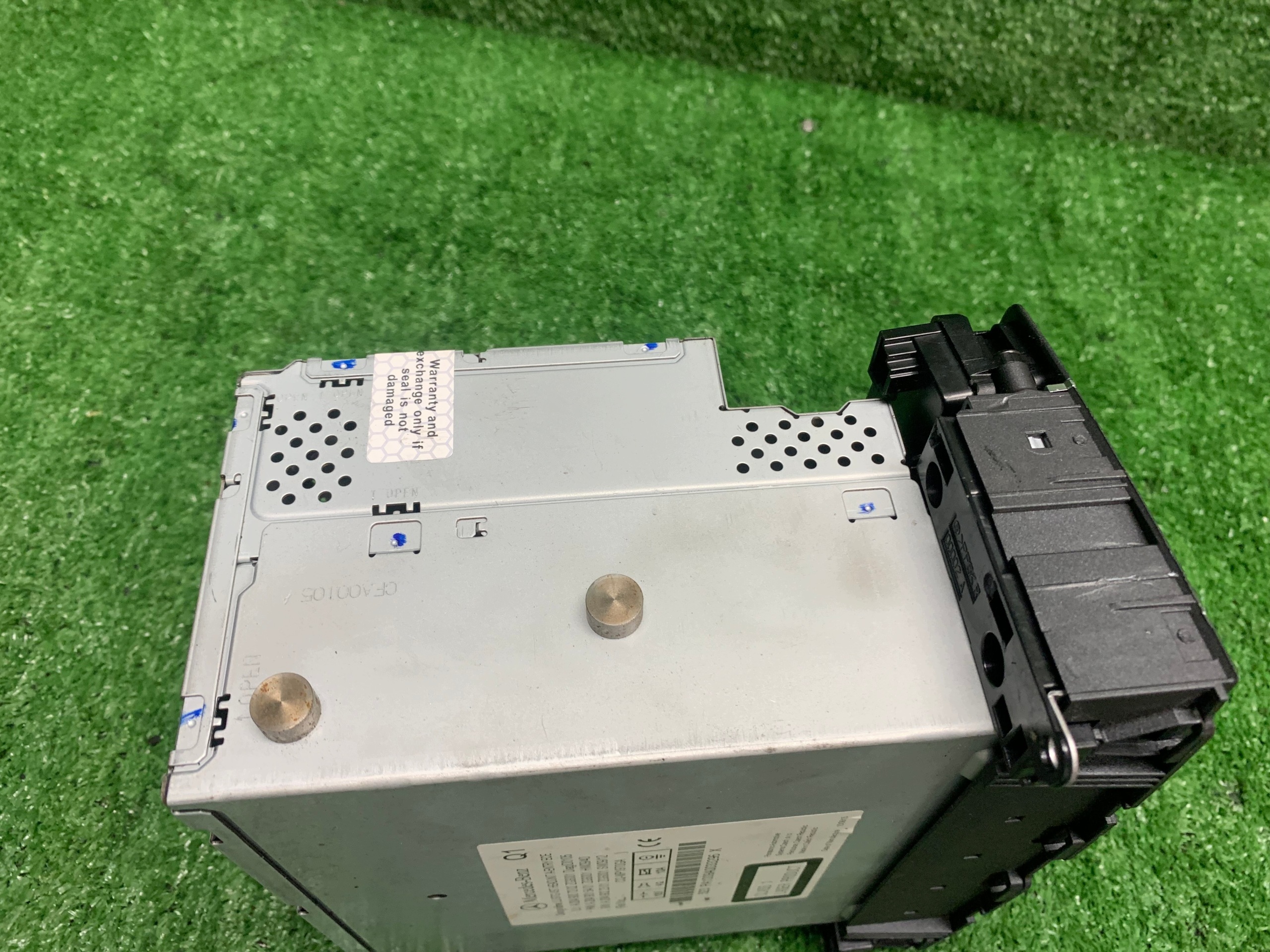 Radio samochodowe Mercedes-Benz C-KLASA W204 2010 A2049007202