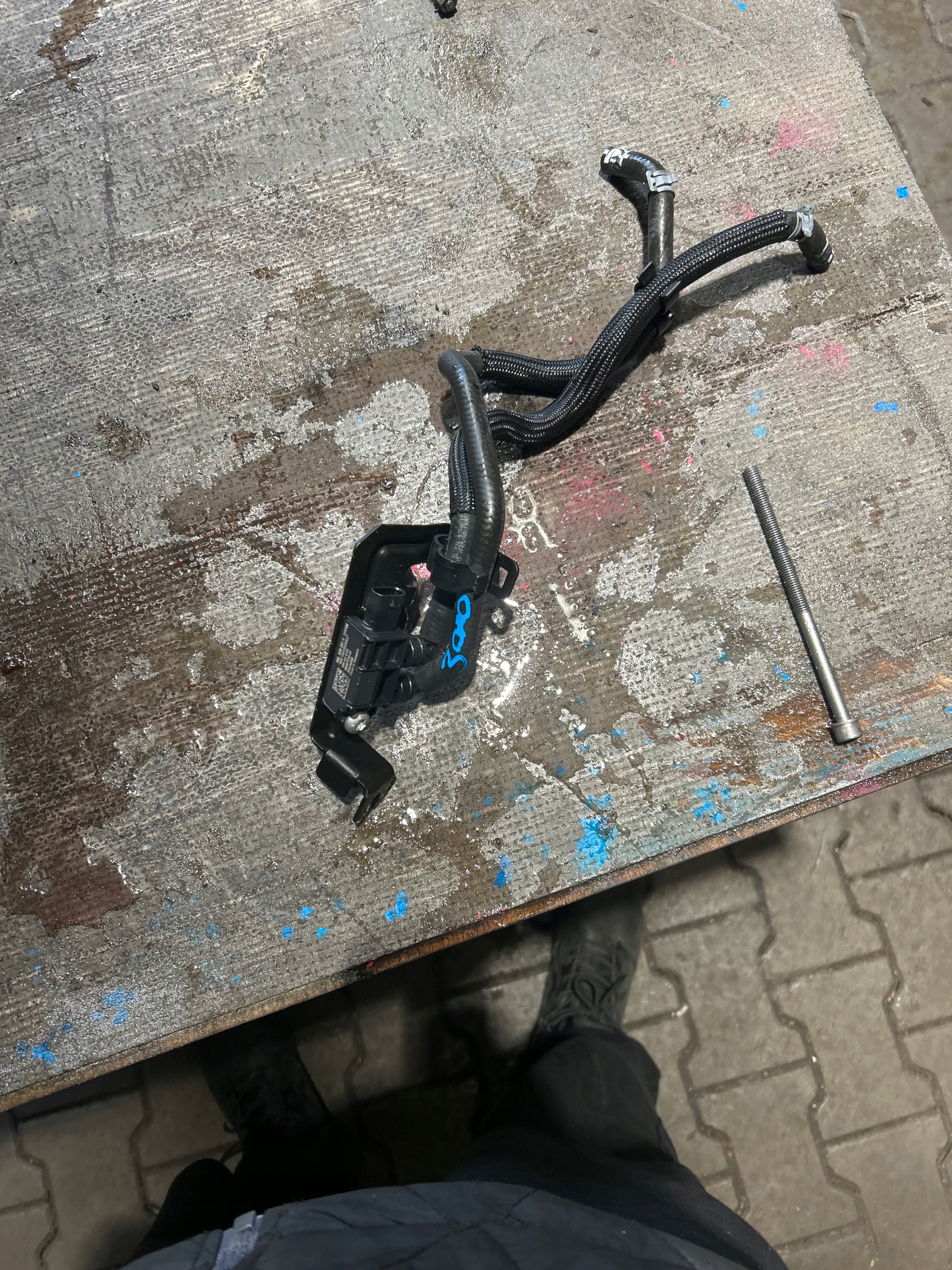 3070. Capteur Pression AUDI 04L906051R