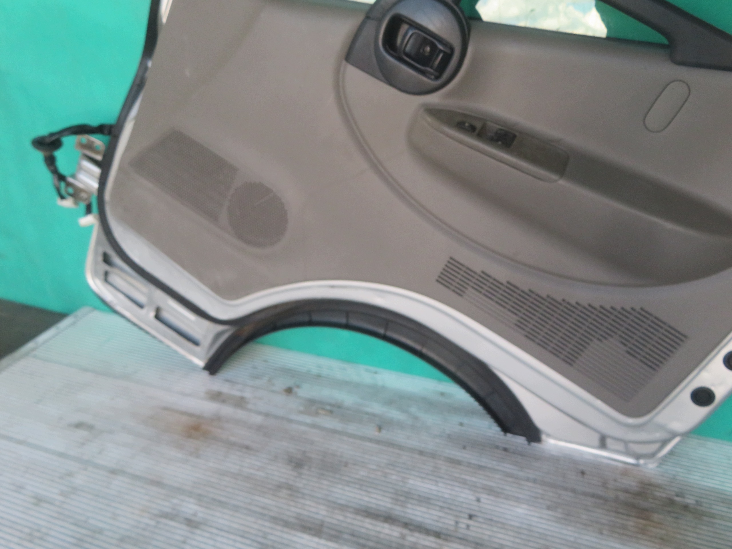 door right front NISSAN CABSTAR 20R