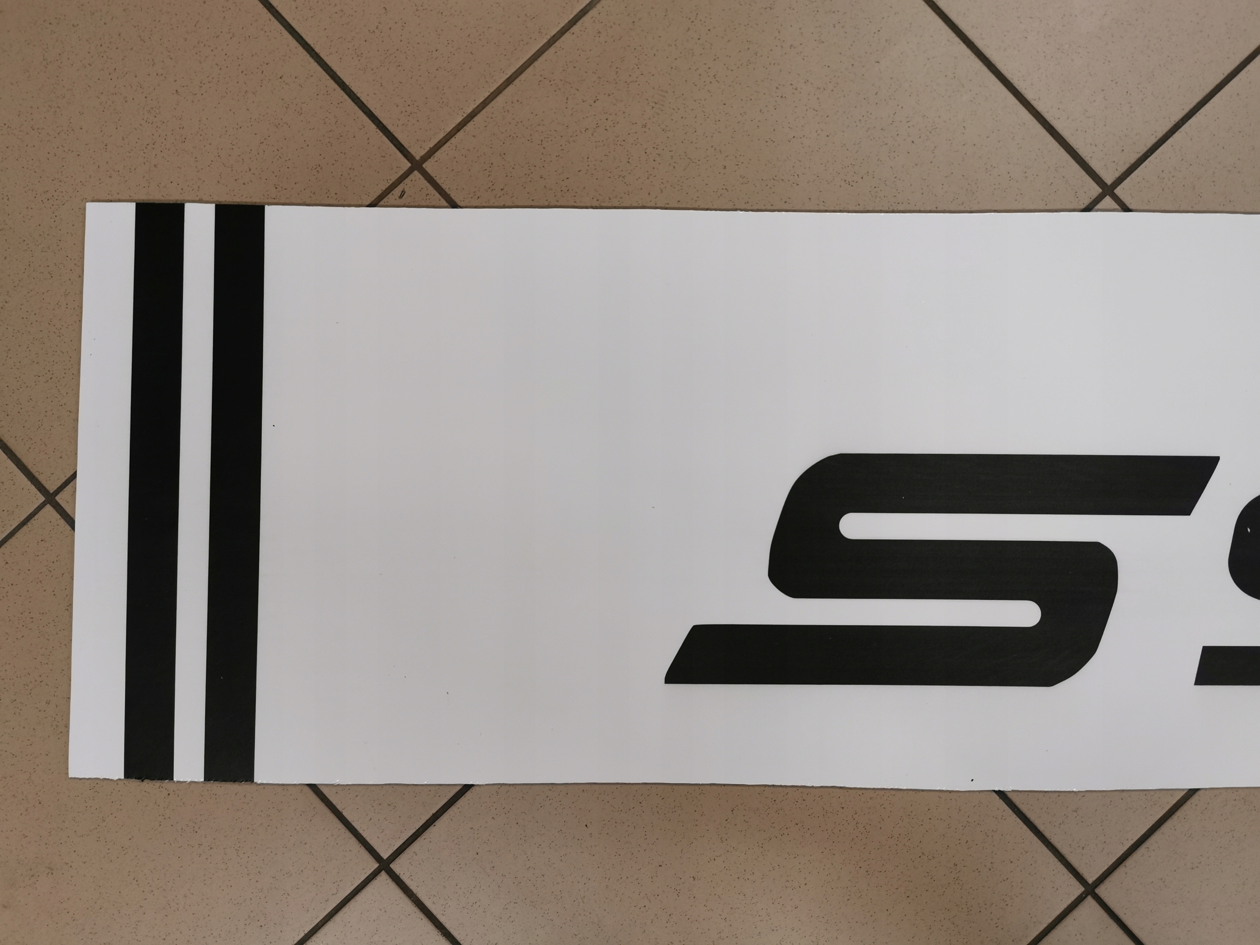 Chlapacz naczepy przyczepy SCHWARZMULLER bialy Installation side Rear