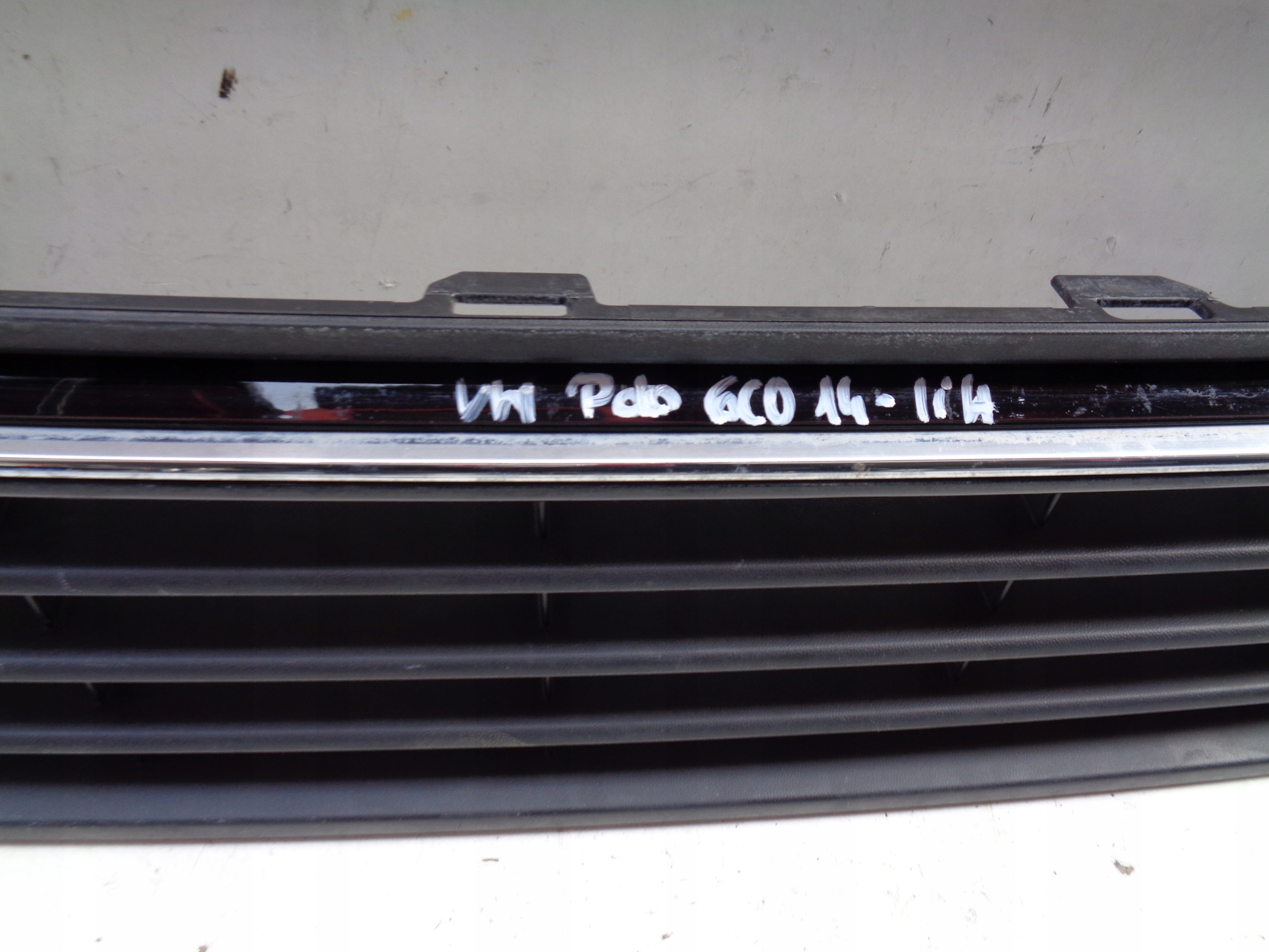 lüftungsgitter der stoßstange VW POLO 6C 6C0 14- LIFT