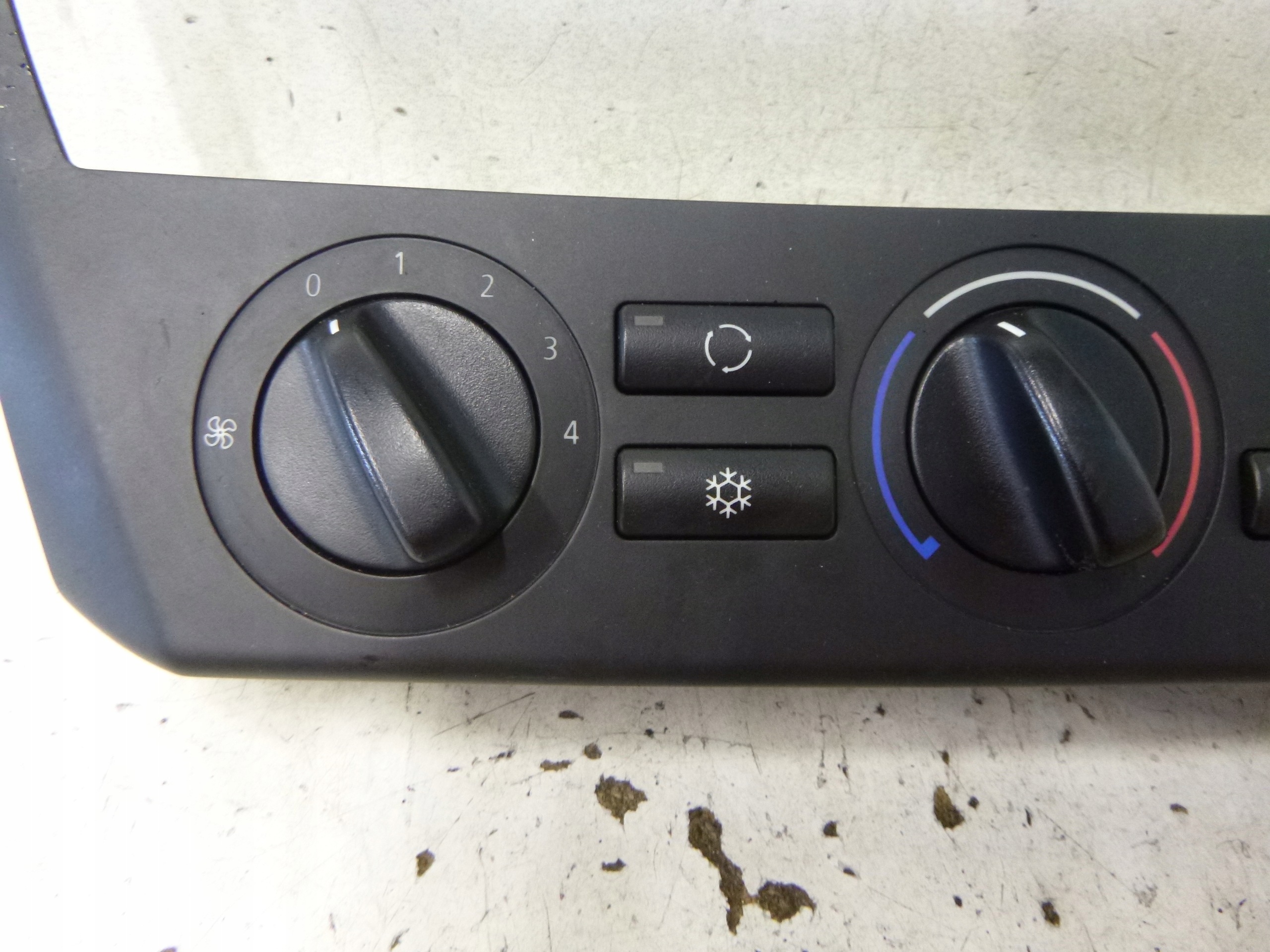 Unite commande clima Bouches buses BMW X3 E83 Lift 2008r. 64113420905