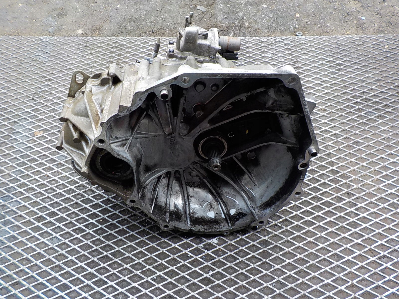 HONDA CIVIC IX 1.6 und-DTEC ORG Getriebe E5S5